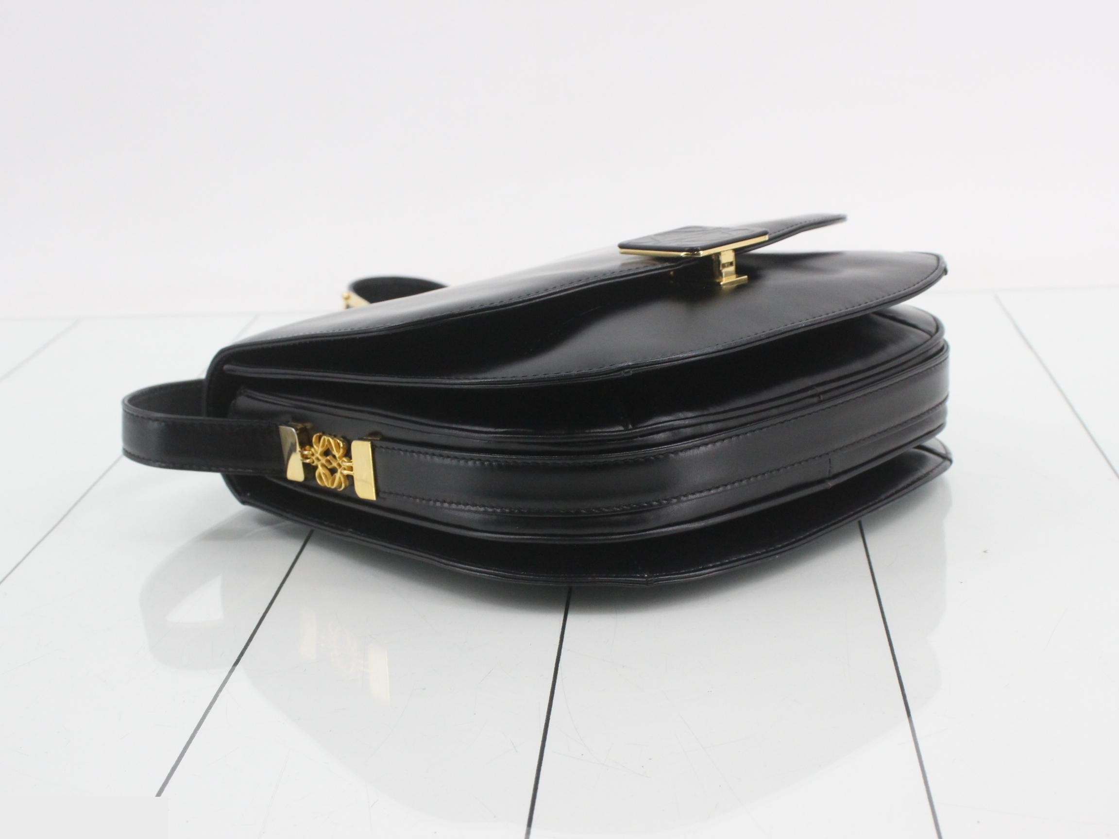 Shoulder bag, Anagram design, black leather — view 5