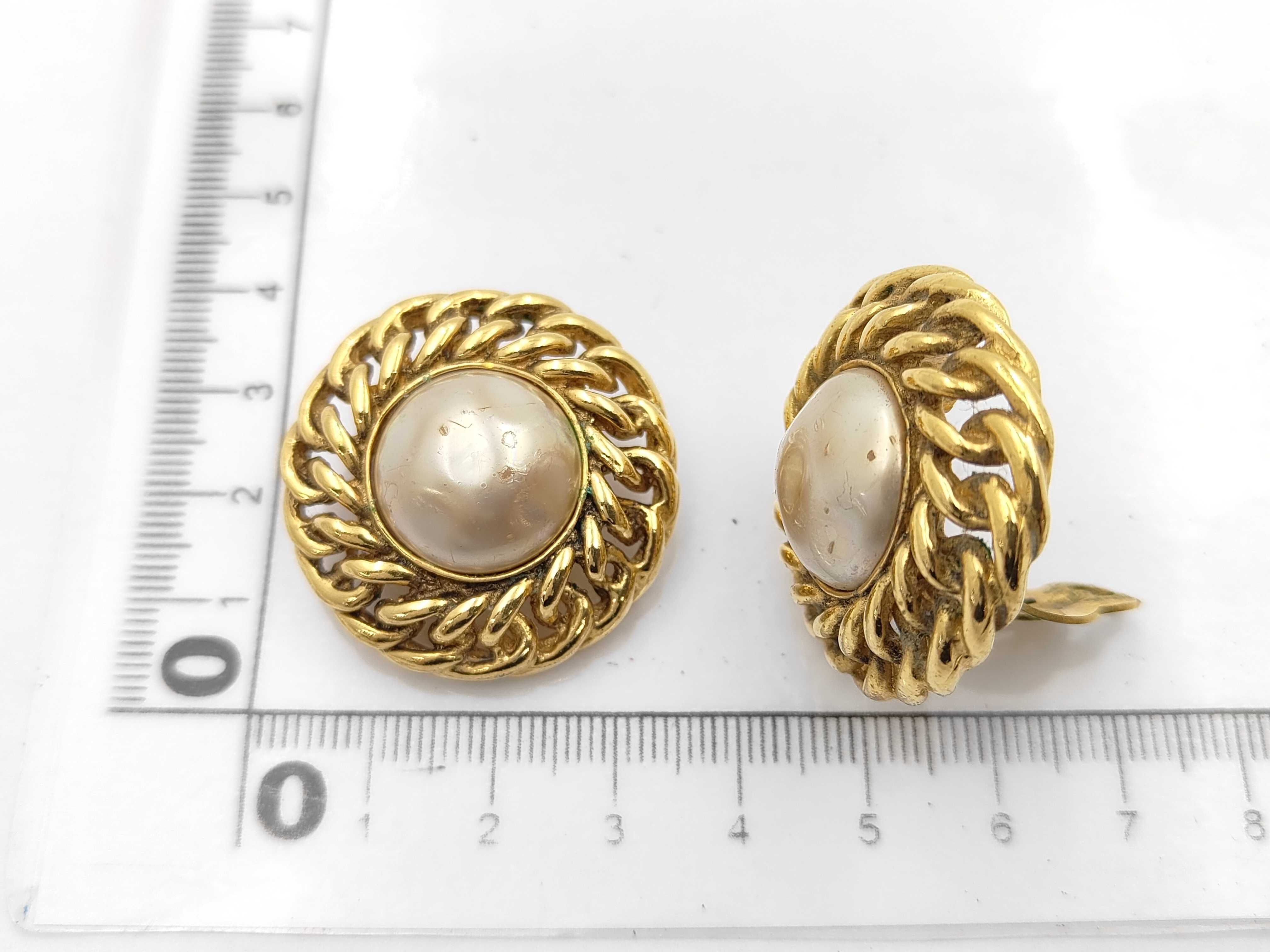 earrings — view 6
