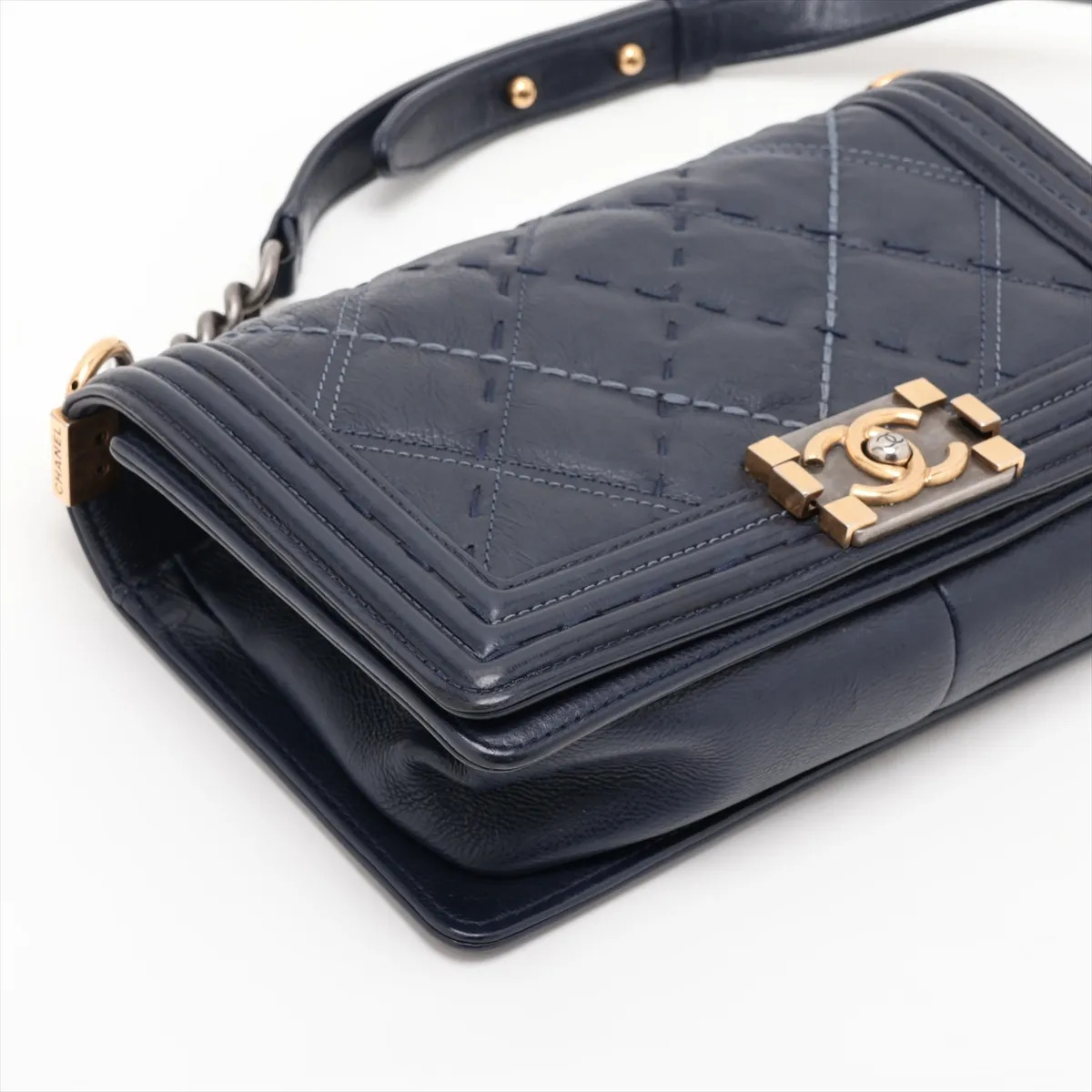 Boy Chanel 25 Leather Chain Shoulder Bag, Blue with Gold Hardware, 20938071, Serial Number in the 20s, A67086 — view 4