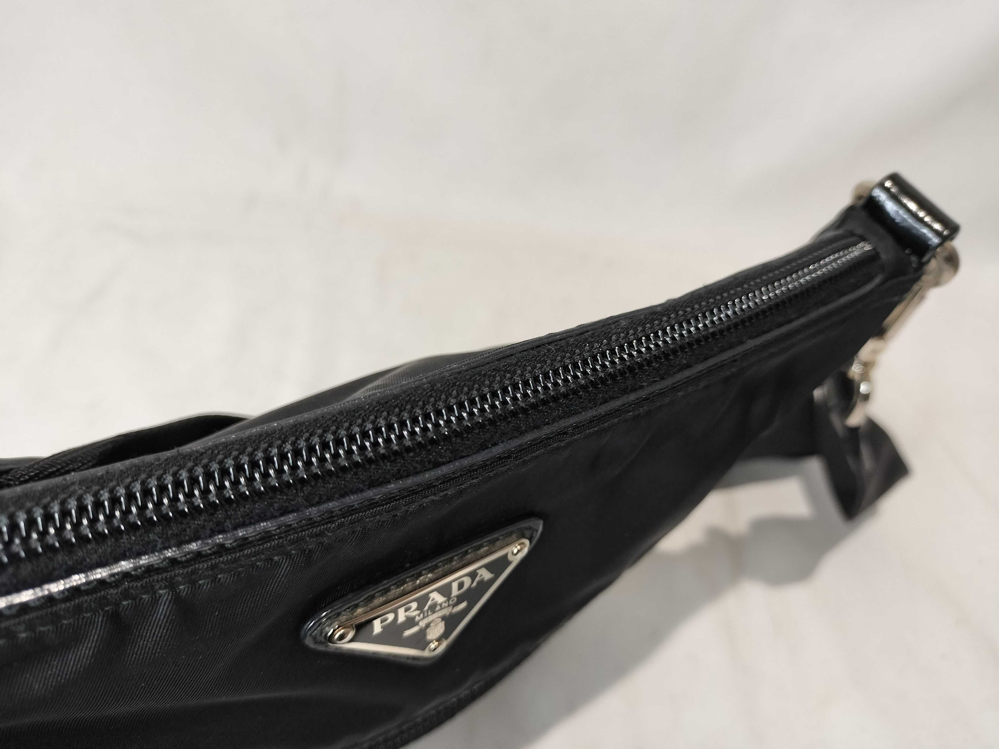 Nylon Shoulder Bag (No Gusset) - Black — view 9
