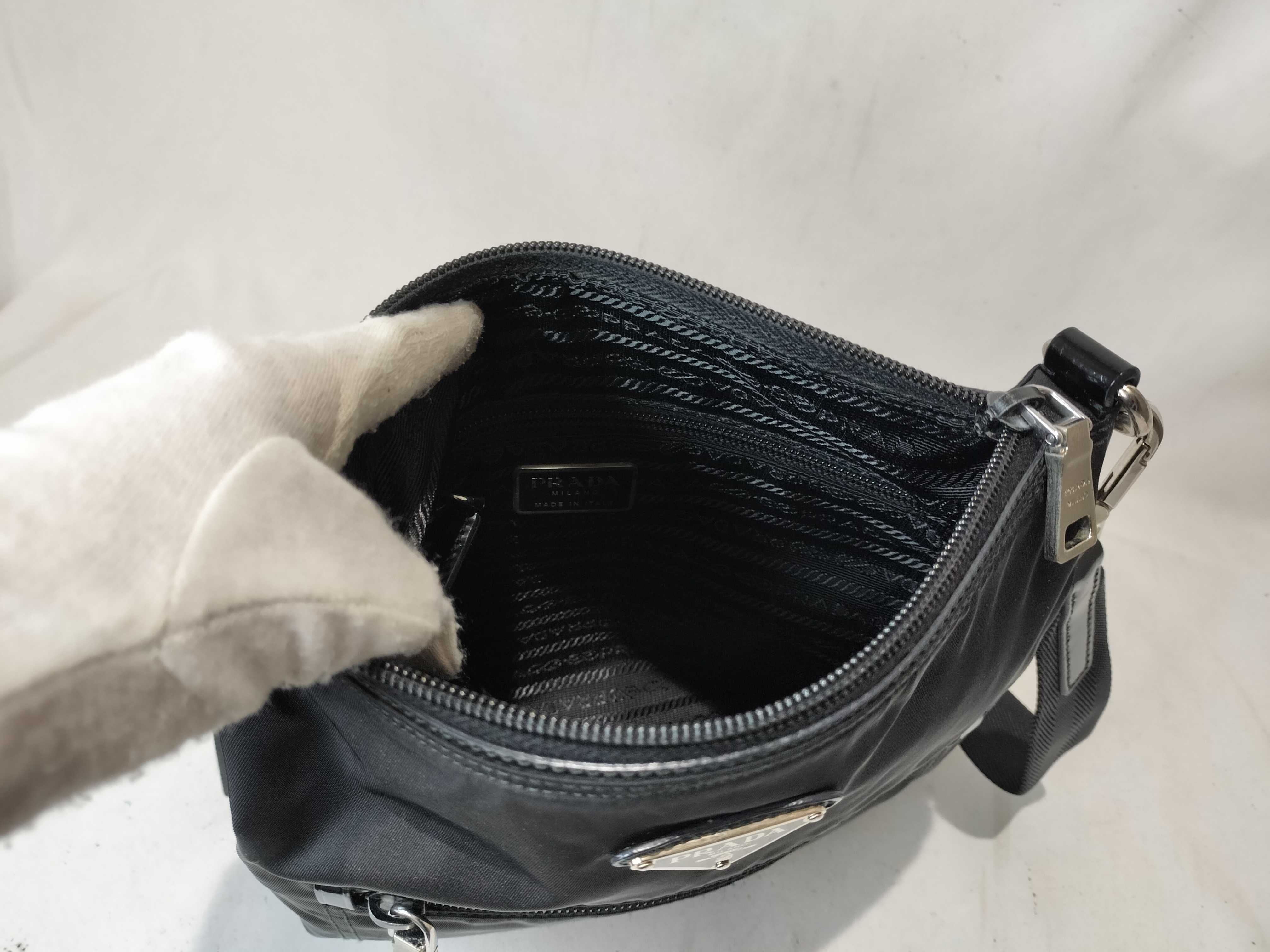 Nylon Shoulder Bag (No Gusset) - Black — view 10