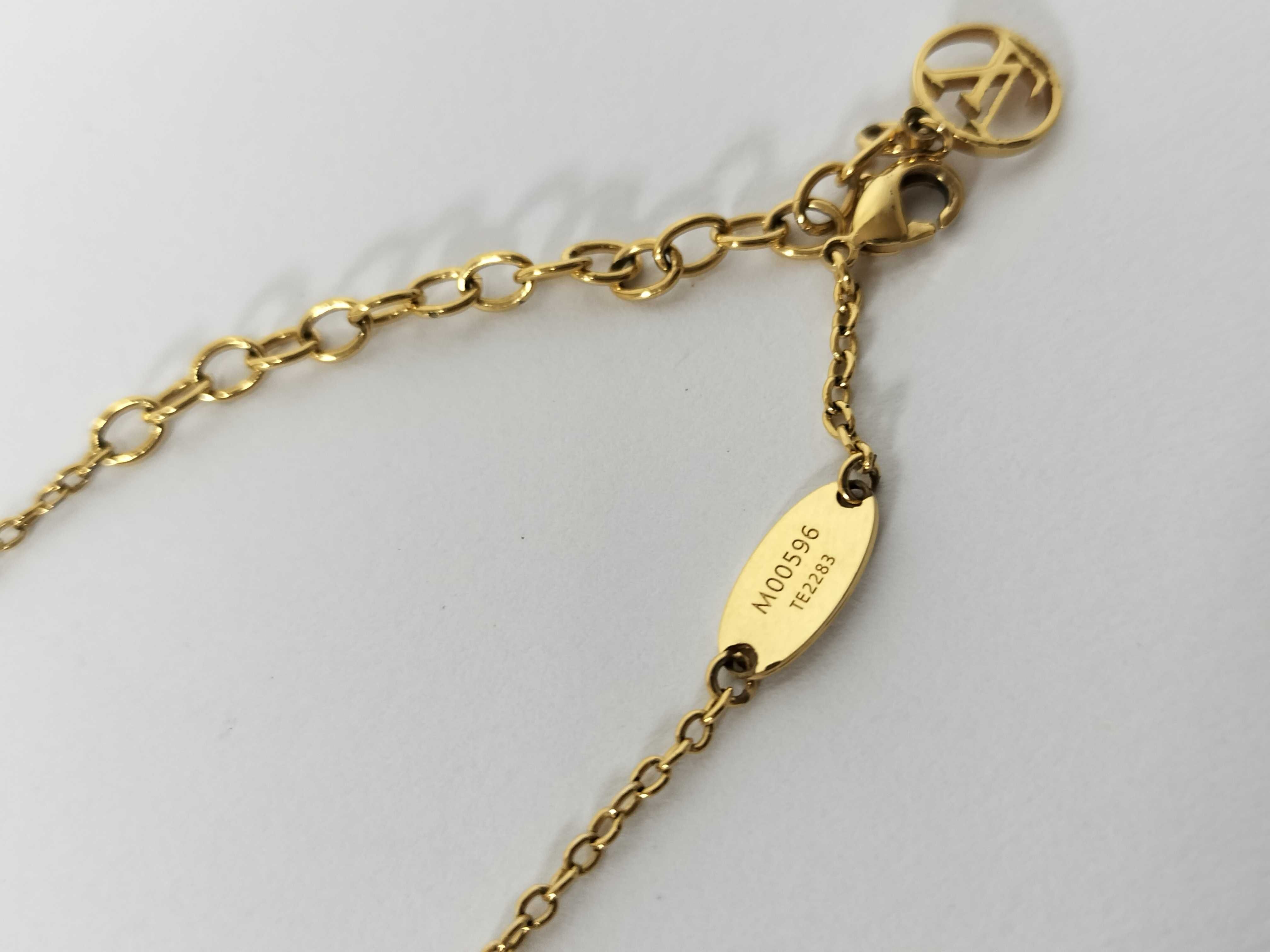 Necklace — view 3