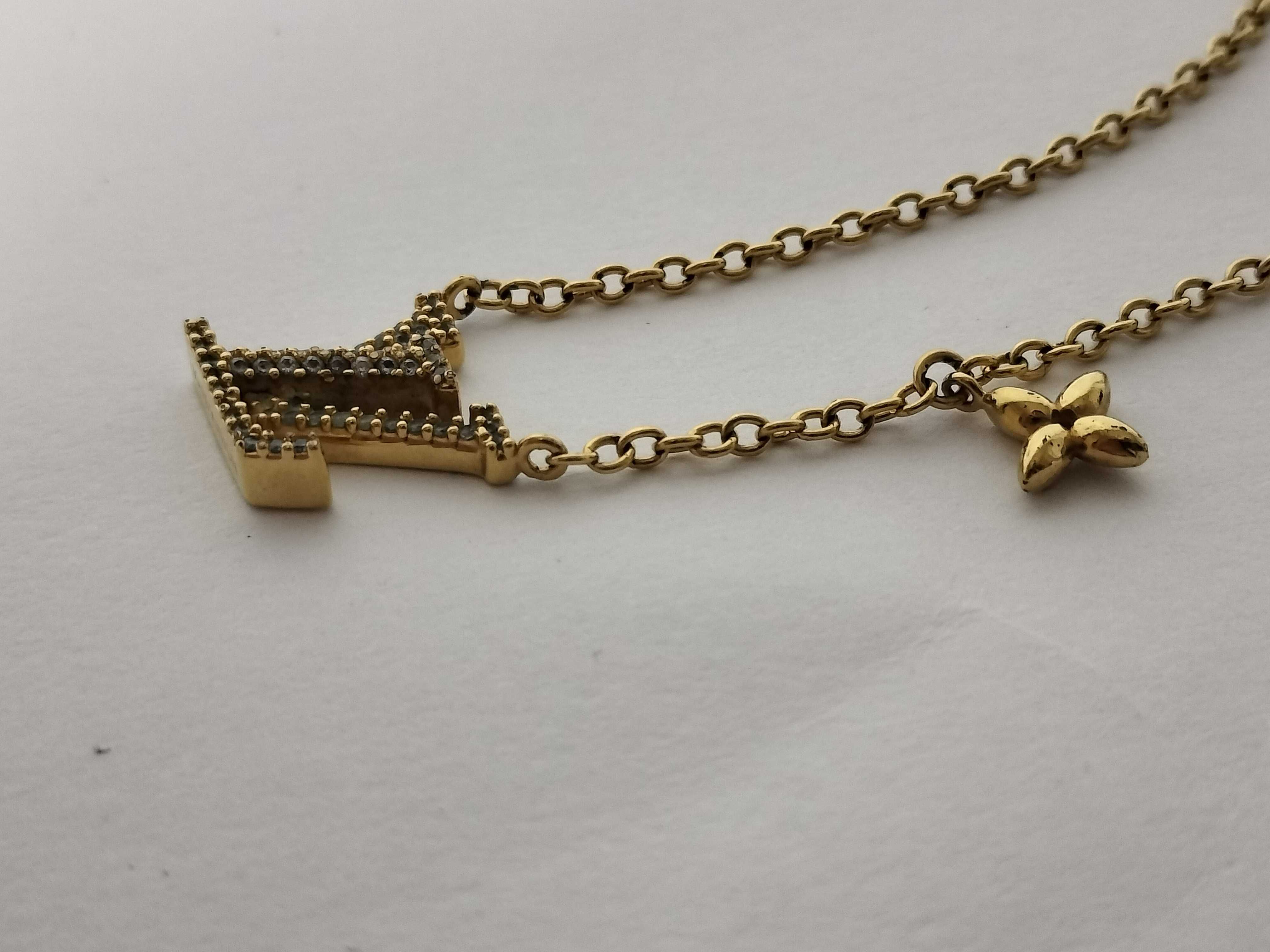 Necklace — view 9