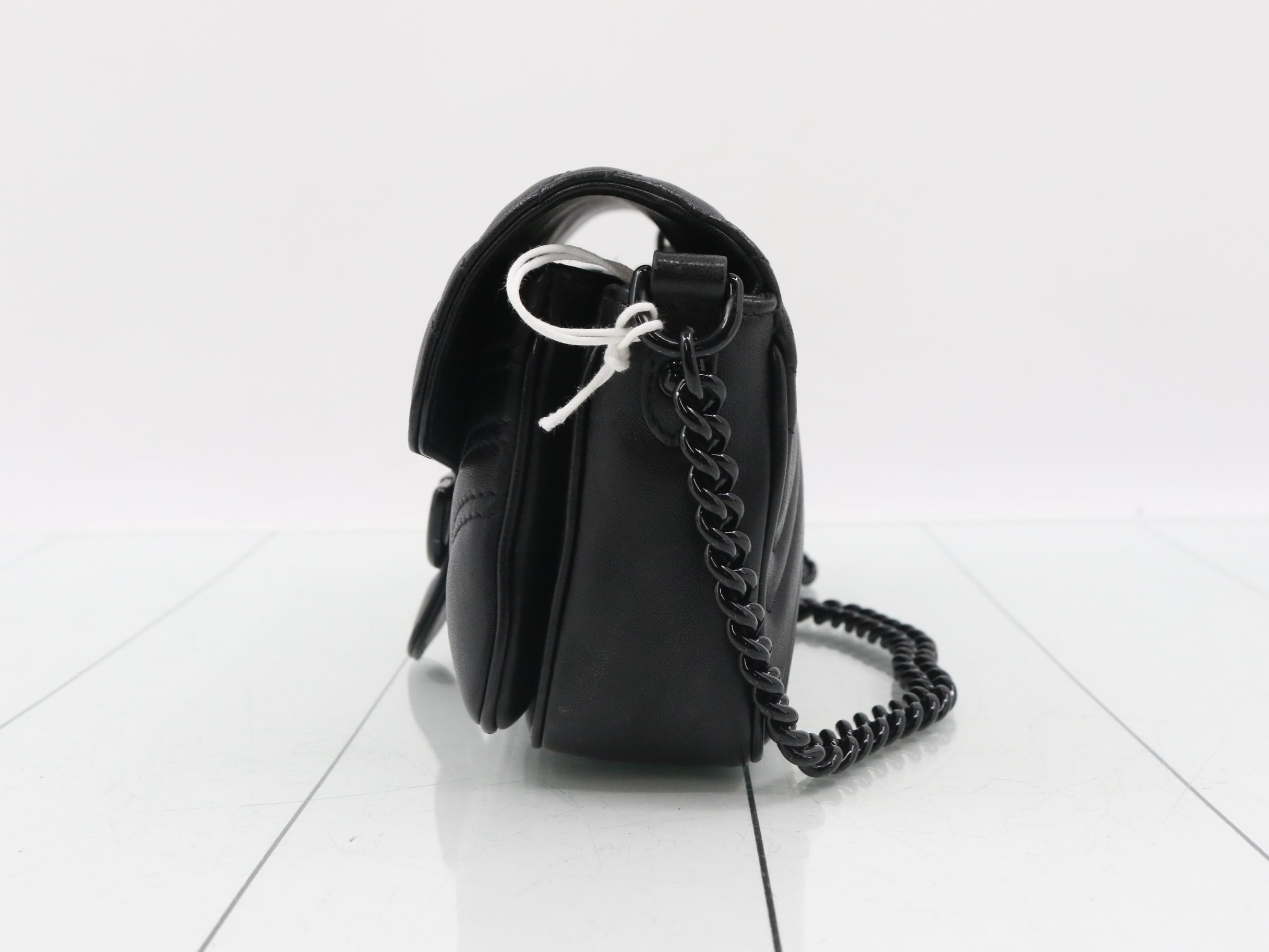 GG Marmont Quilted Shoulder Bag — view 3