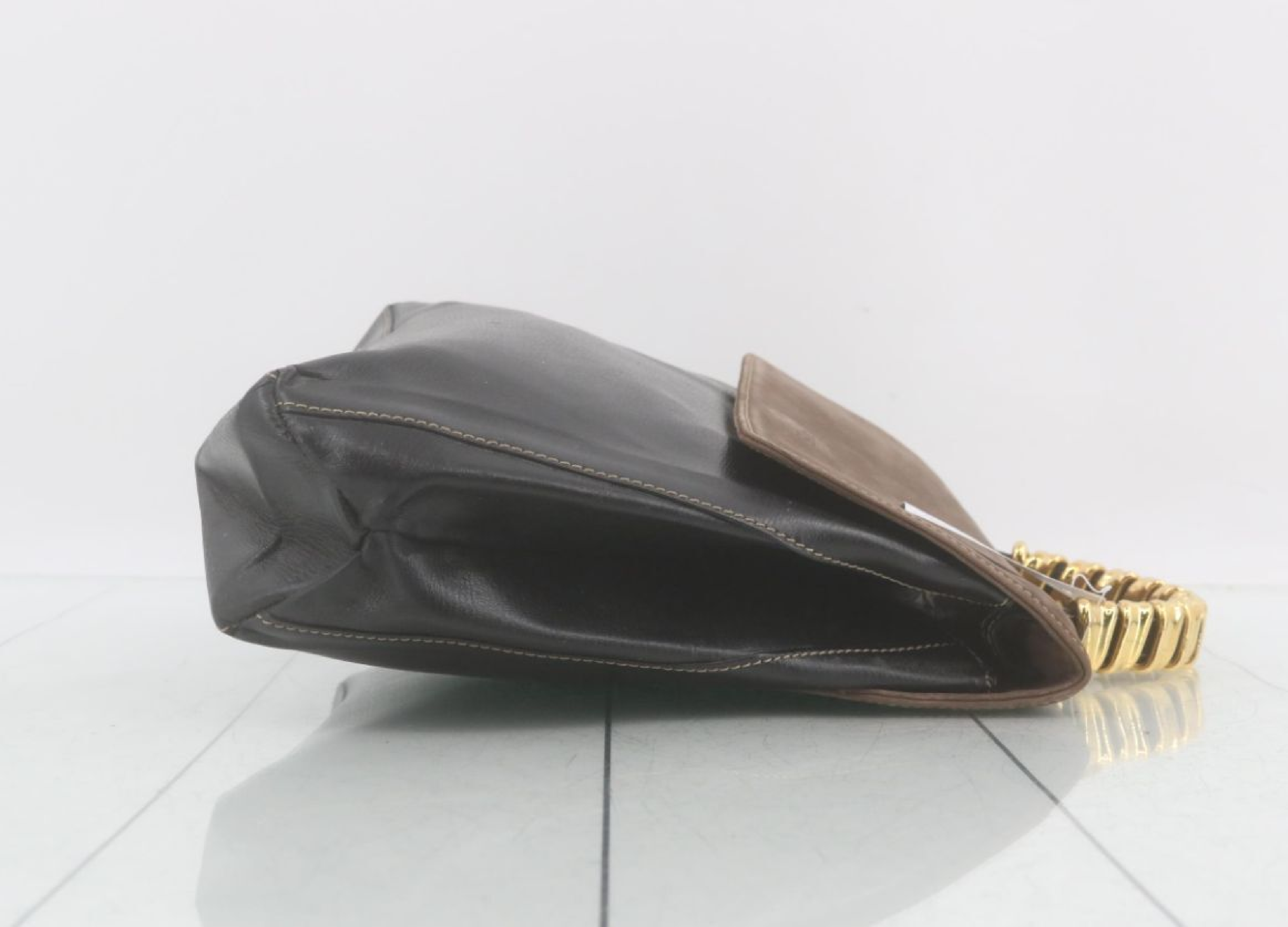handbag, Velázquez, black and brown. — view 3