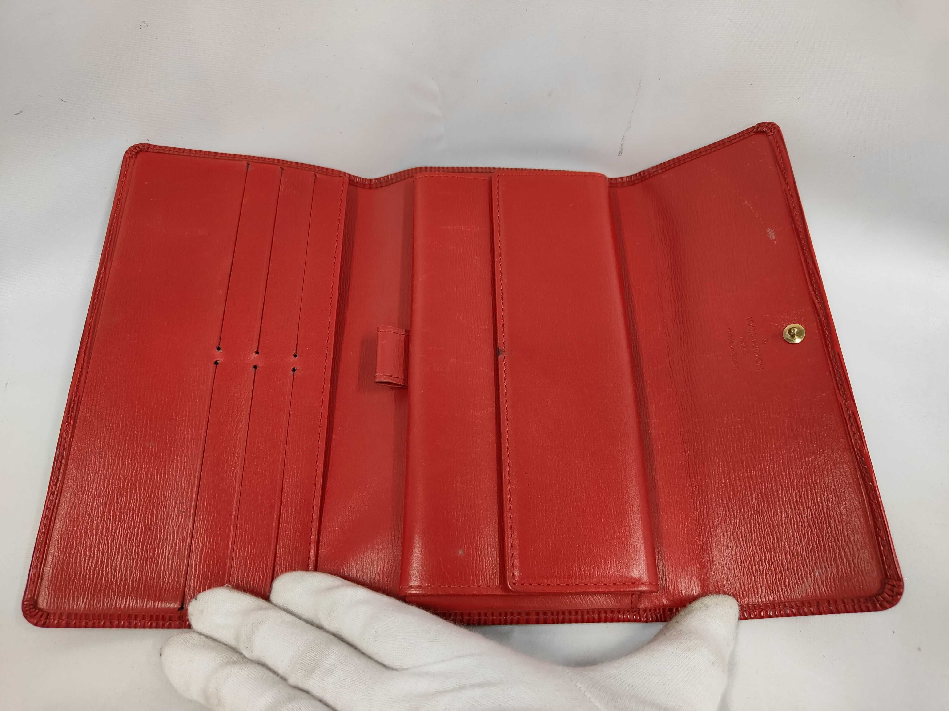 Epi / Epi / Portefeuille International / M63387 / CA0956 / Long Wallet / Leather Wallet — view 6