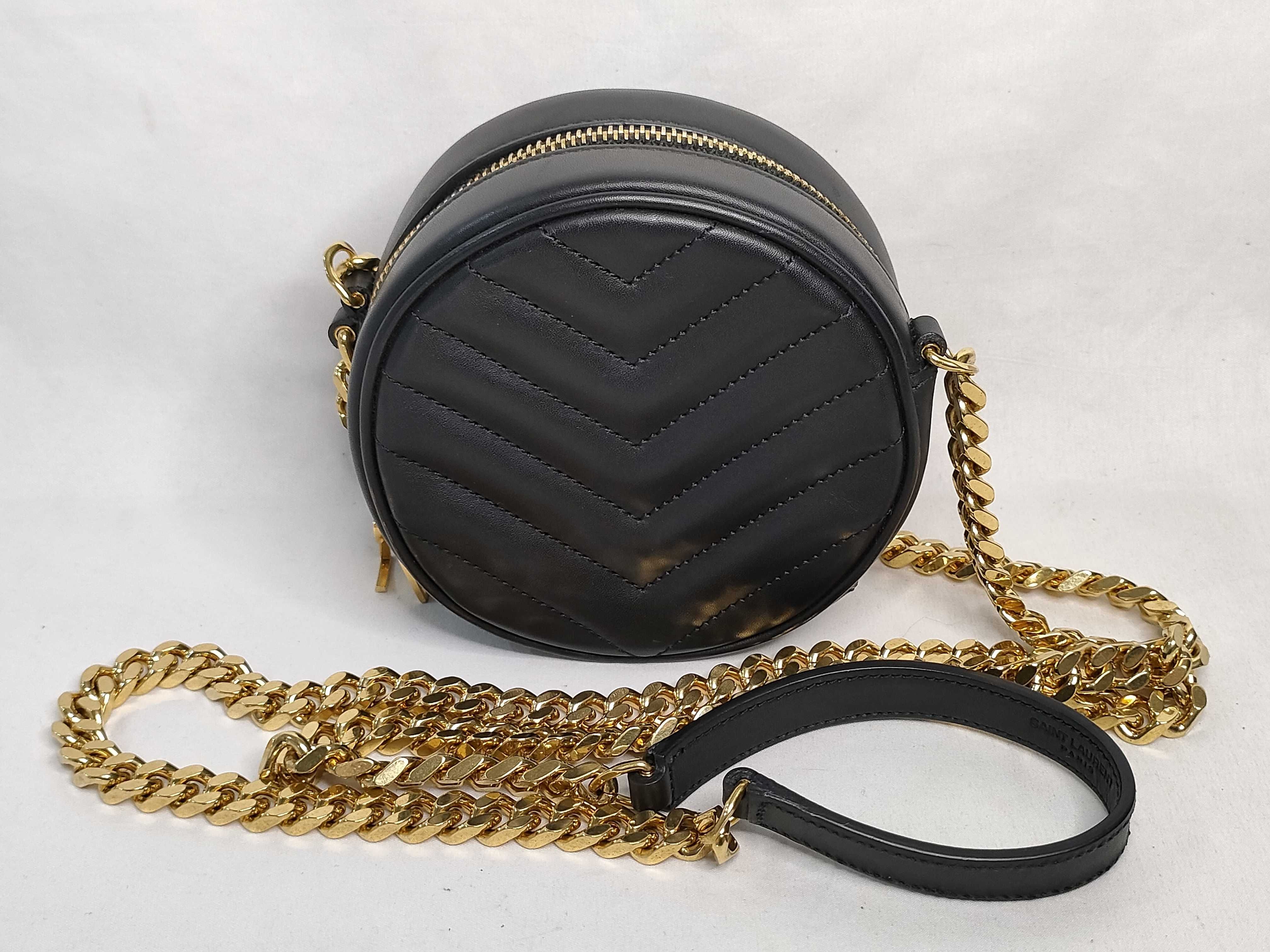 Cassandra Chain Shoulder Bag