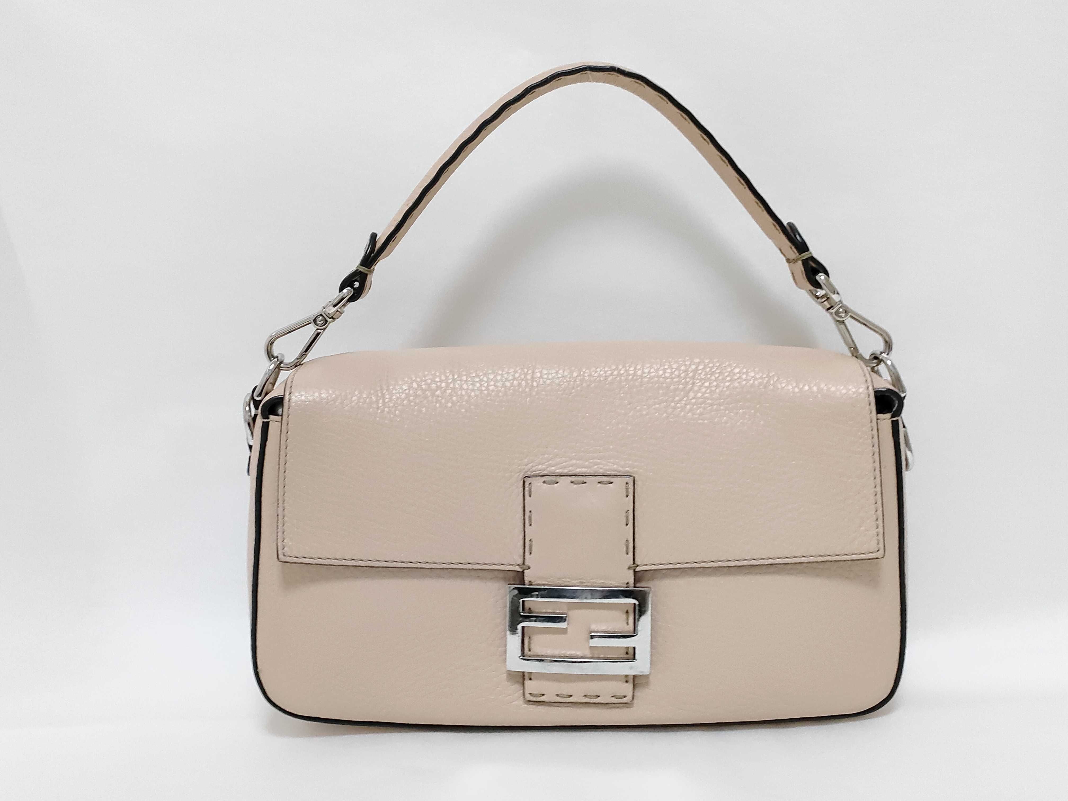Mamma Fendi Selleria Mamma Bucket Leather 2-Way Shoulder Bag Pink Beige 8BR600 (Shoulder strap missing)