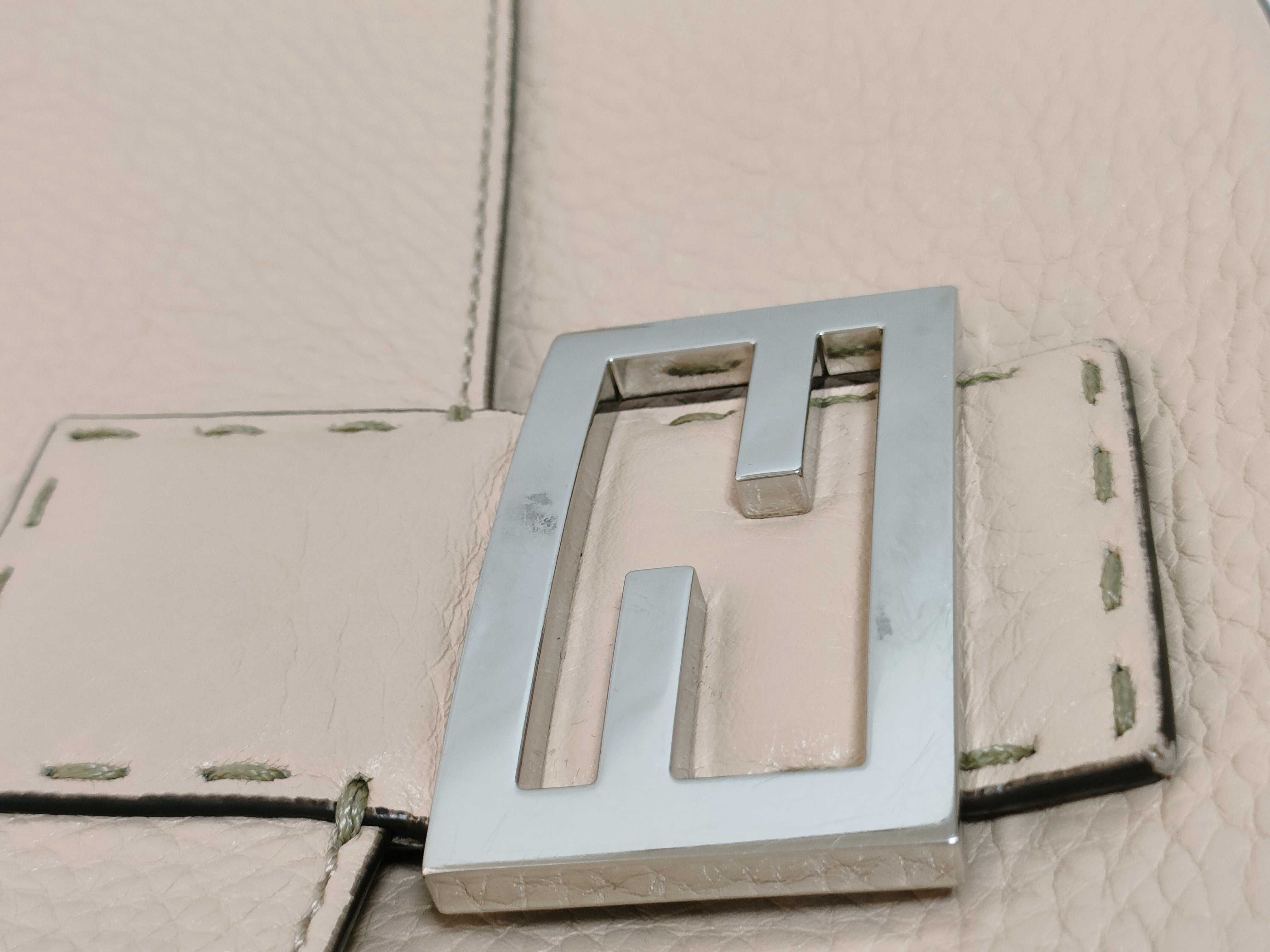 Mamma Fendi Selleria Mamma Bucket Leather 2-Way Shoulder Bag Pink Beige 8BR600 (Shoulder strap missing) — view 14