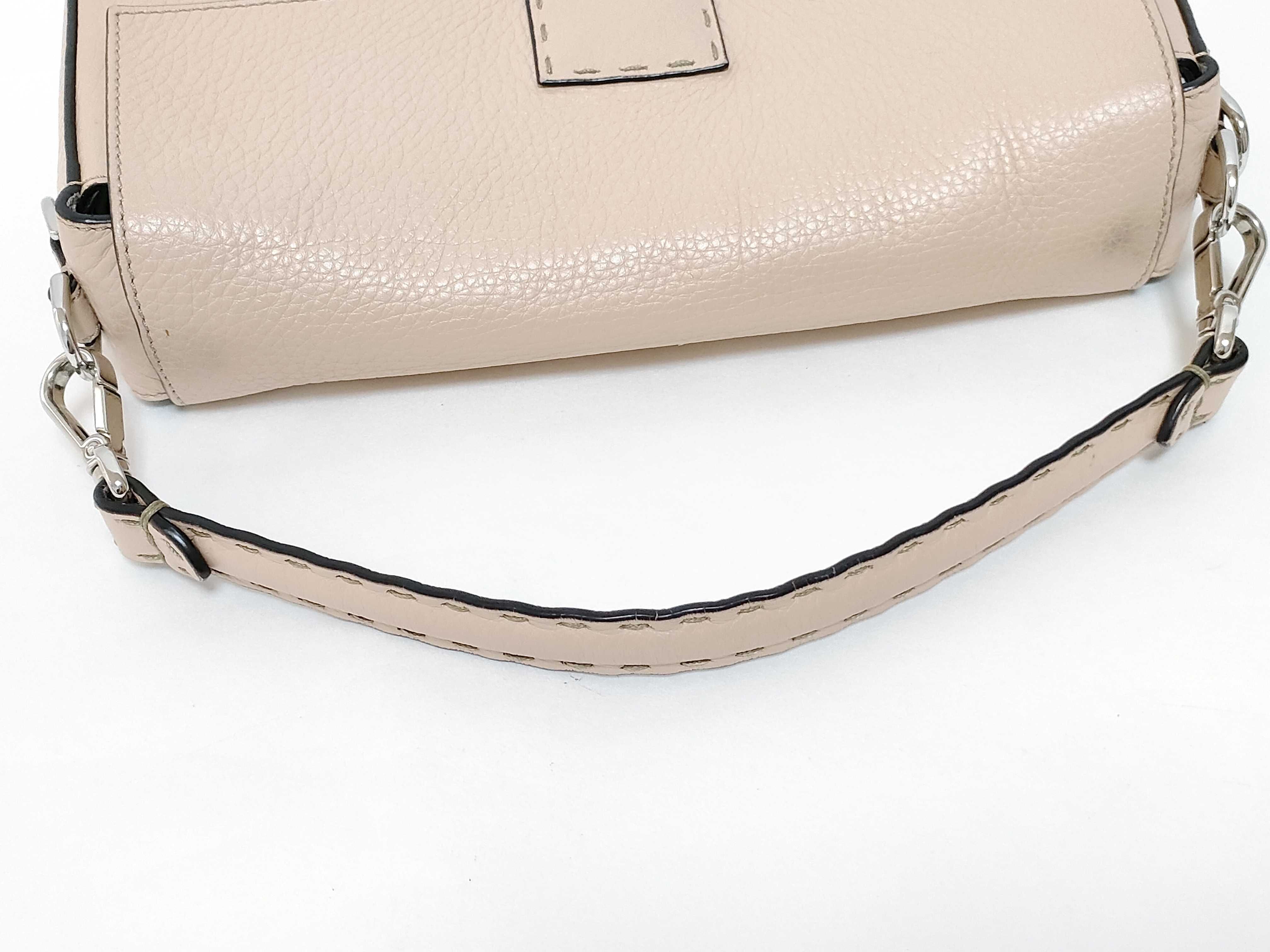 Mamma Fendi Selleria Mamma Bucket Leather 2-Way Shoulder Bag Pink Beige 8BR600 (Shoulder strap missing) — view 3