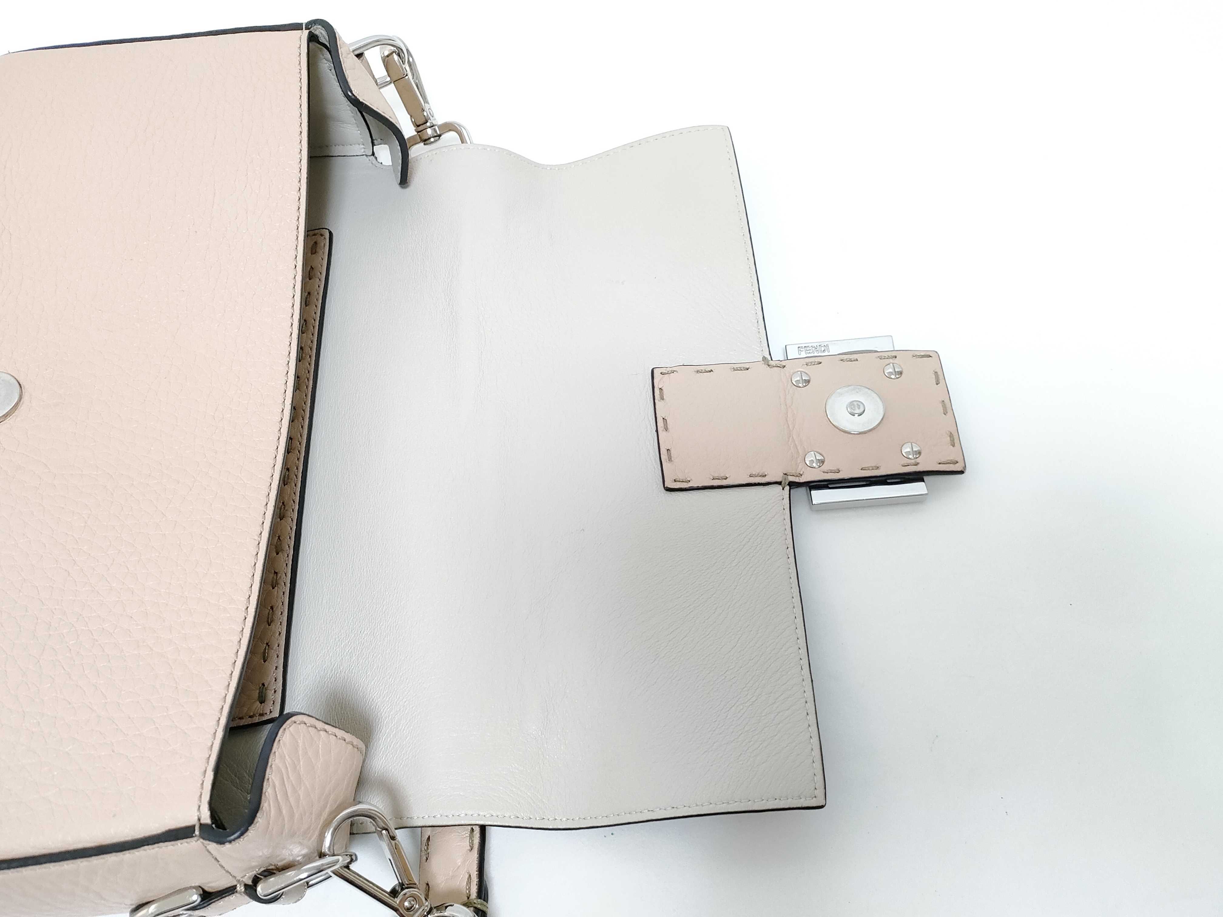 Mamma Fendi Selleria Mamma Bucket Leather 2-Way Shoulder Bag Pink Beige 8BR600 (Shoulder strap missing) — view 8
