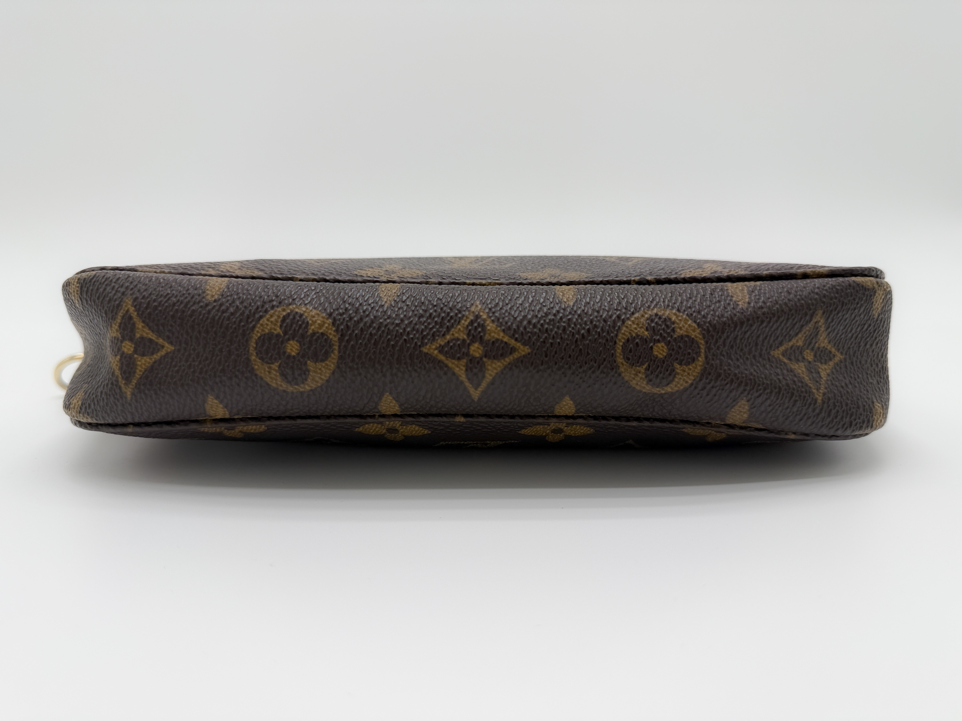 Monogram M40712 Pochette Accessoires with Long Strap VI0919 Pouch — view 8