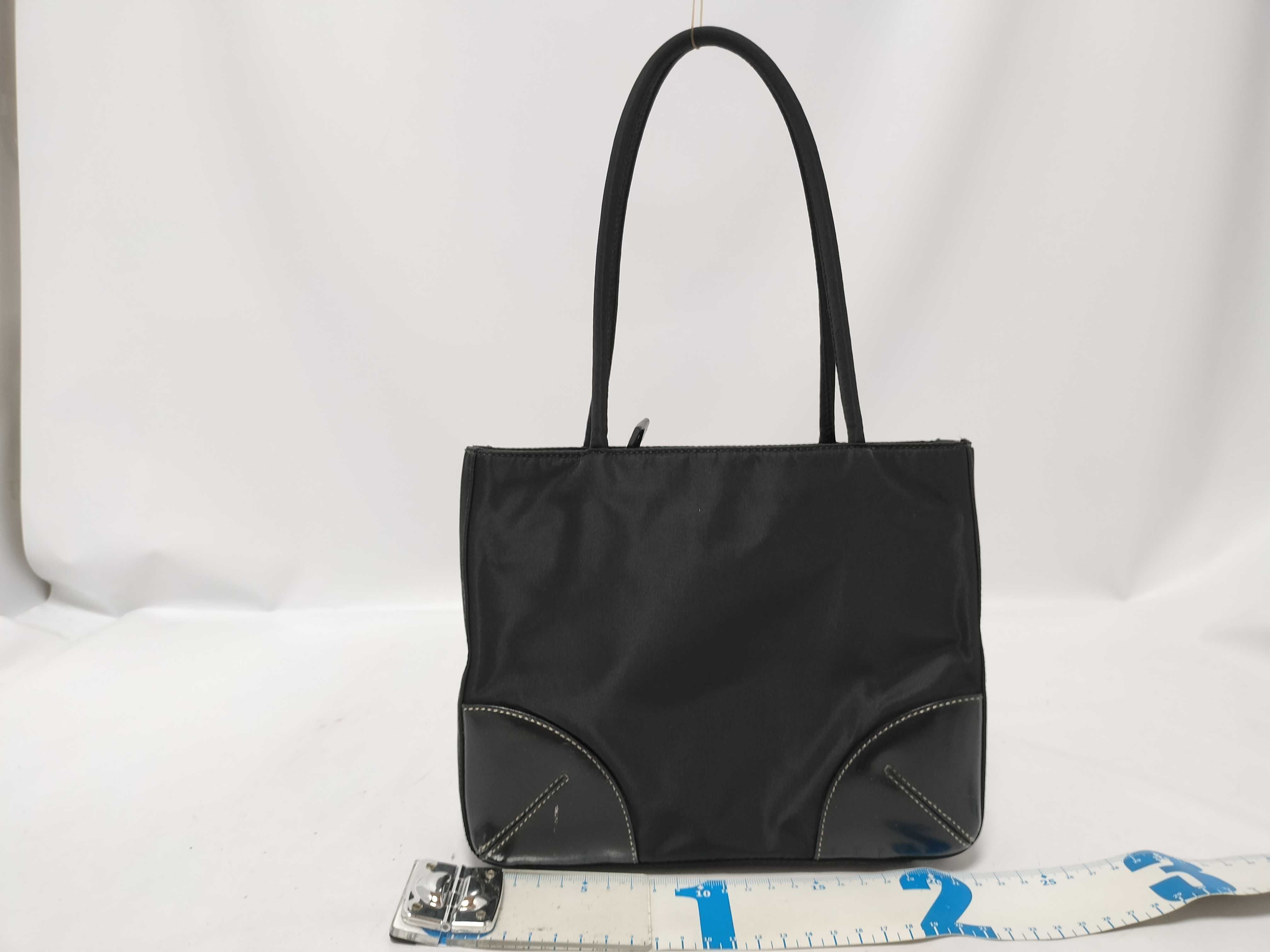 Nylon / Handbag / Nylon Handbag — view 2