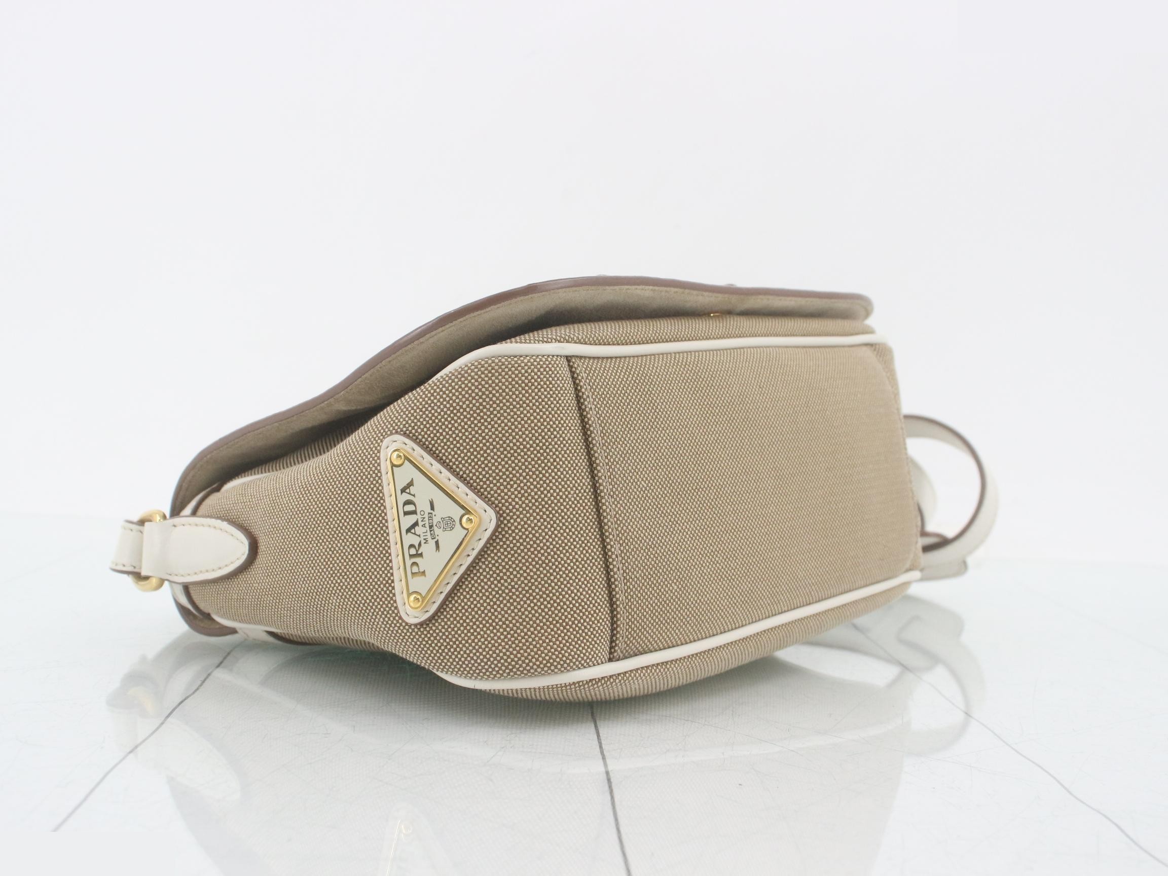 Other lines: Bags & Shoulder Bags, Logo Jacquard, Ribbon, Beige — view 5