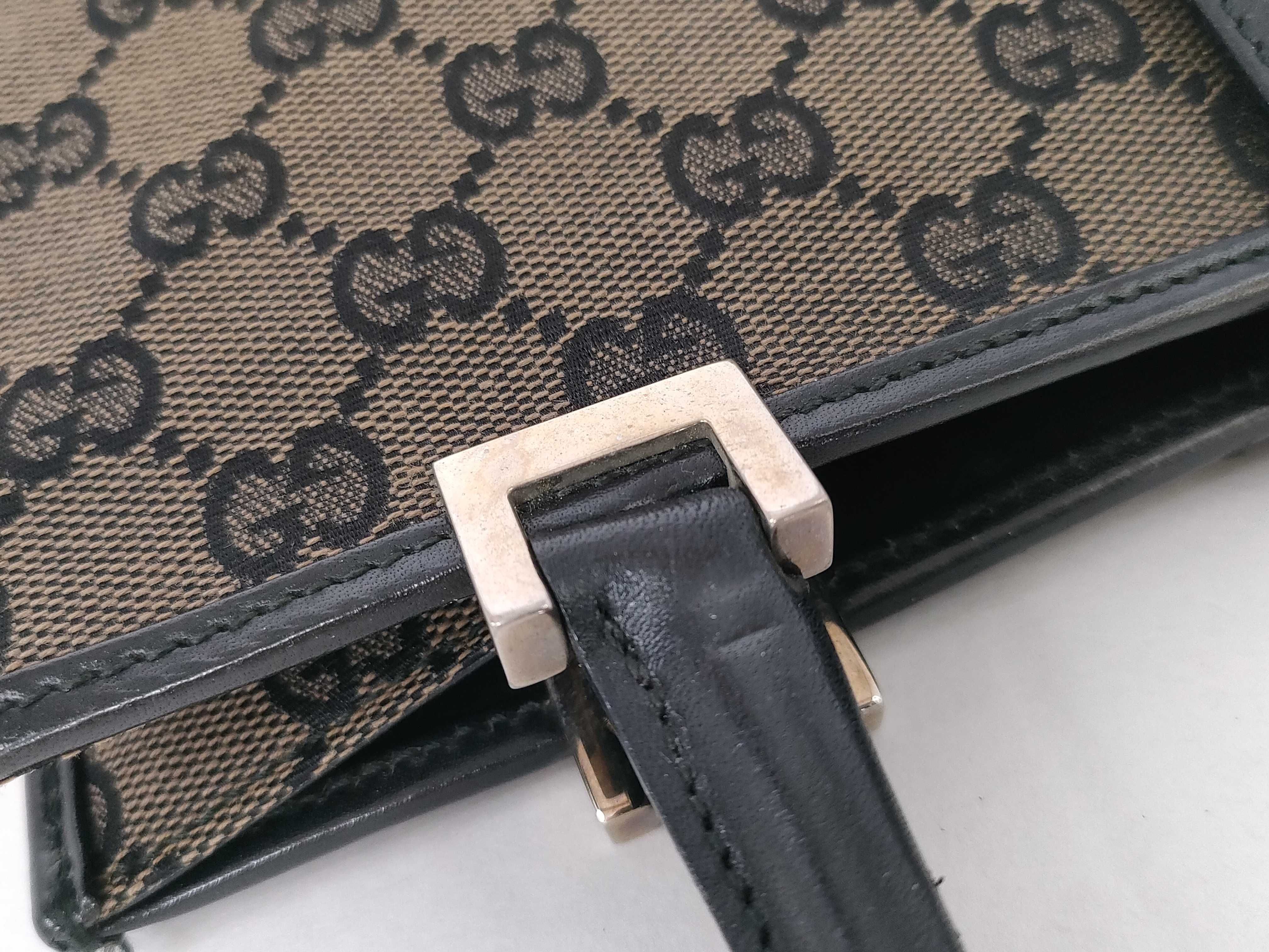 GG Canvas Gucci Shoulder Handbag — view 5