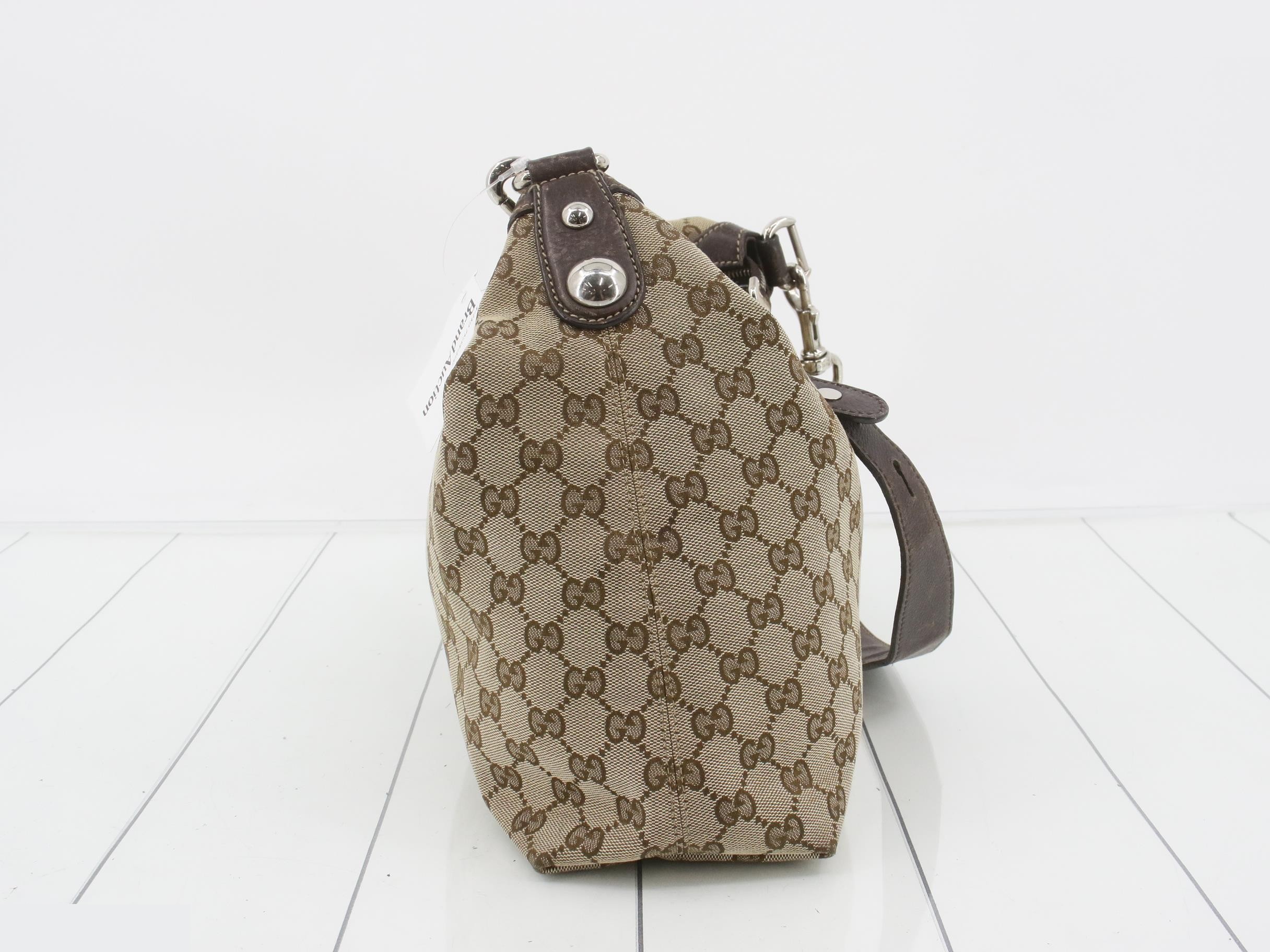GG Canvas Horsebit Shoulder Bag — view 4