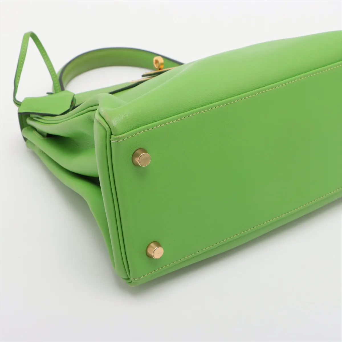 [Individually packaged] Hermes Kelly 28 Retourne Veau Gulliver Apple Green Gold Hardware A: 1997 — view 4