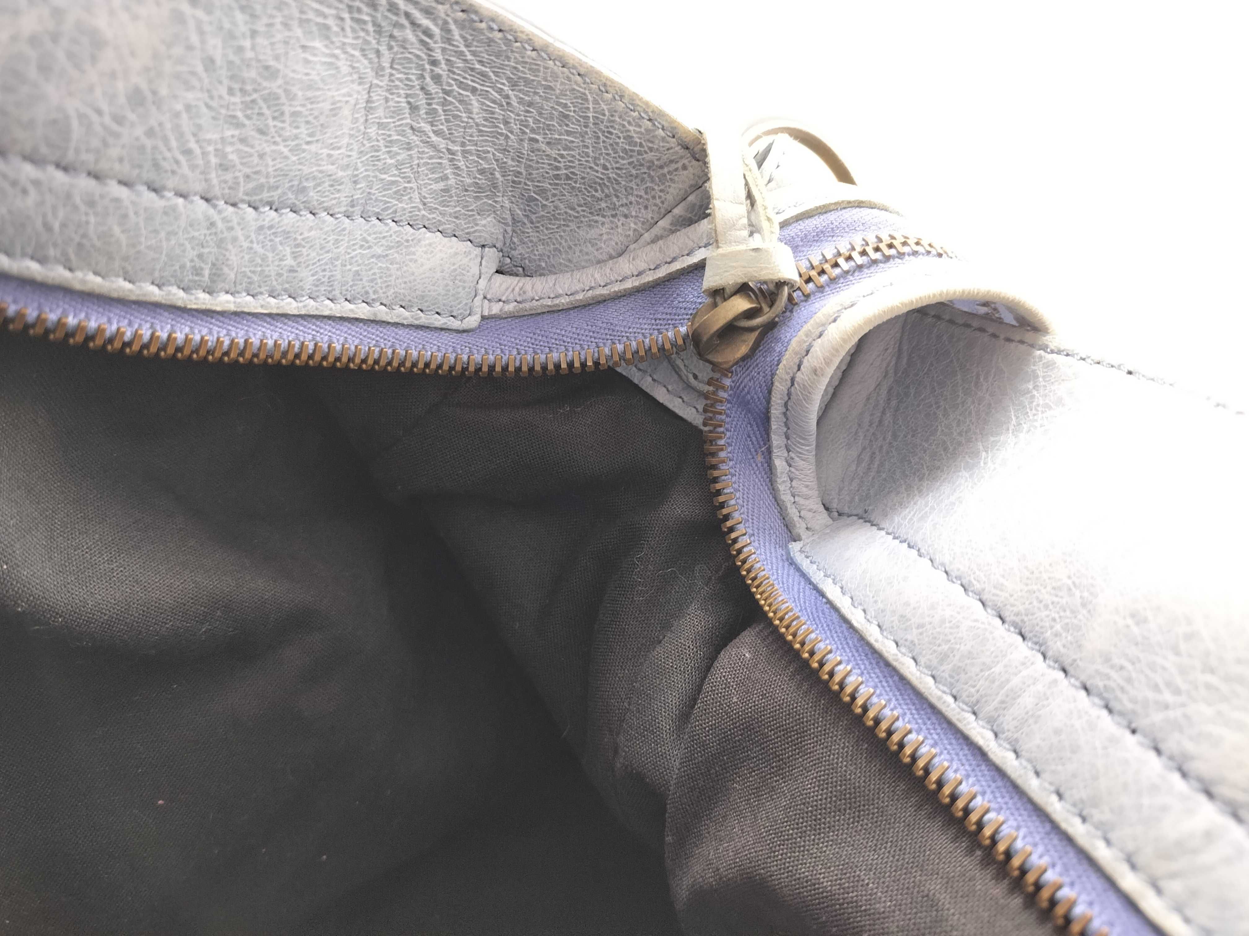 Classic Velo 2-Way Handbag — view 14