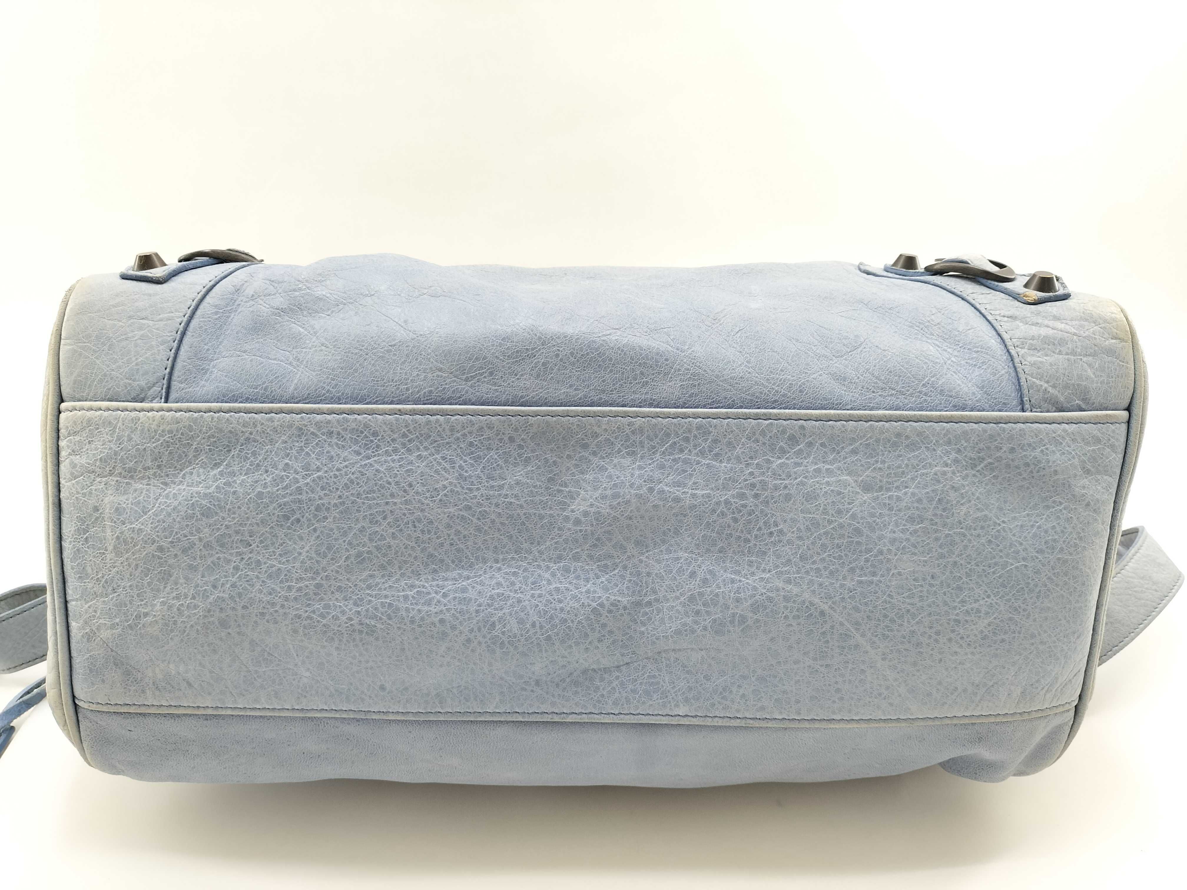 Classic Velo 2-Way Handbag — view 3