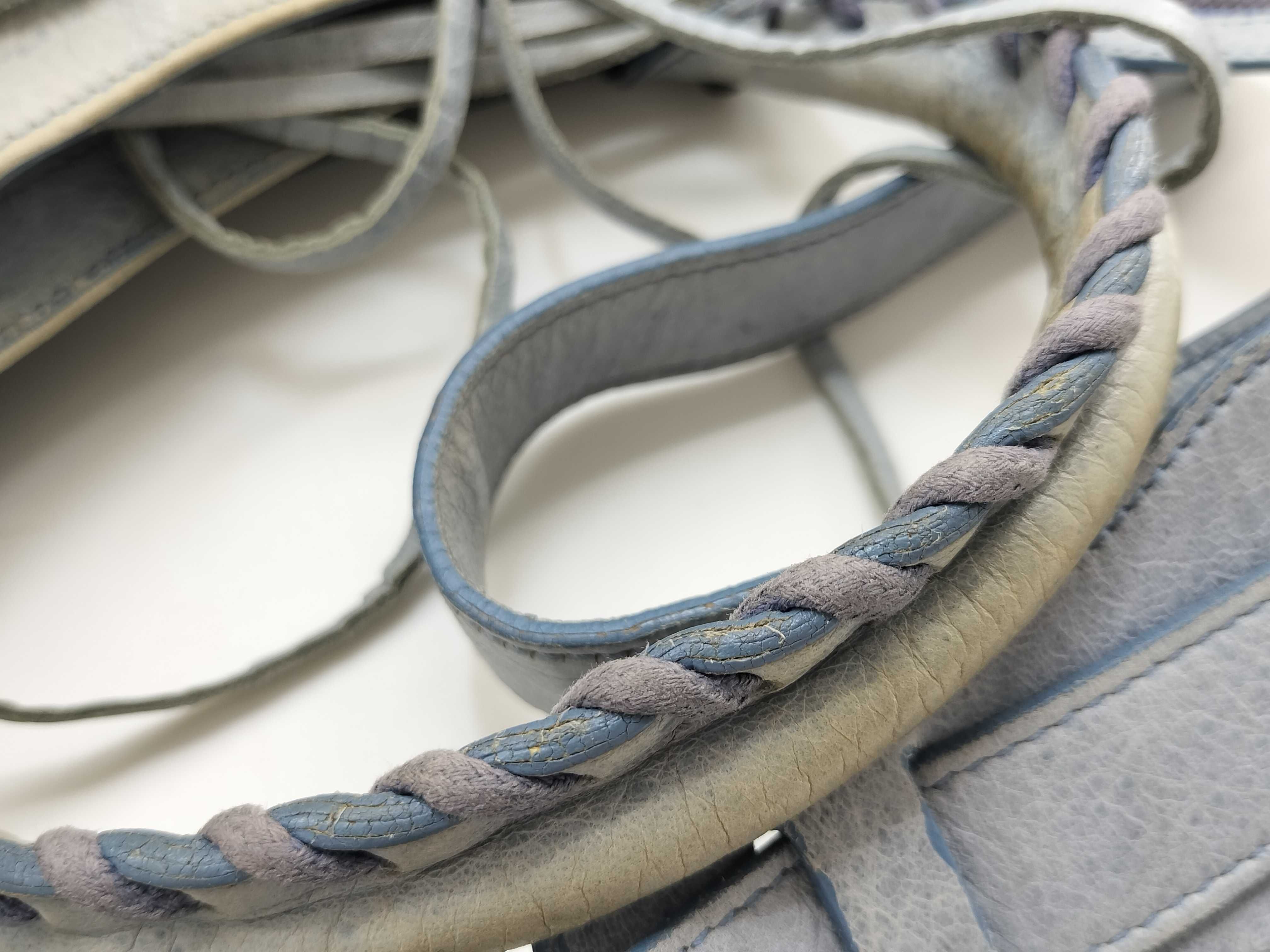 Classic Velo 2-Way Handbag — view 9