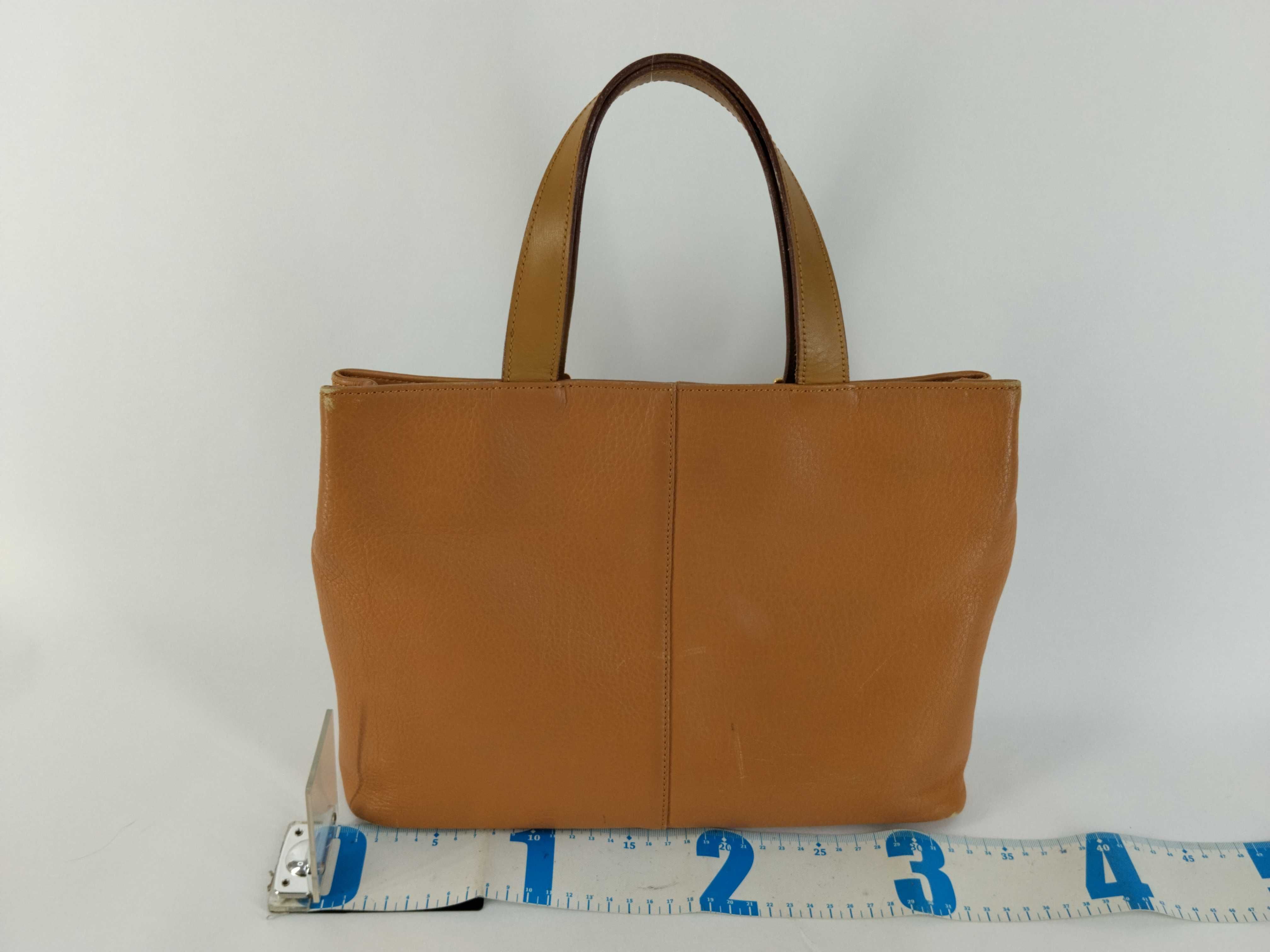 bag, Burberry Nova Check pattern, calf leather tote handbag, camel-colored, gold hardware tote bag — view 2