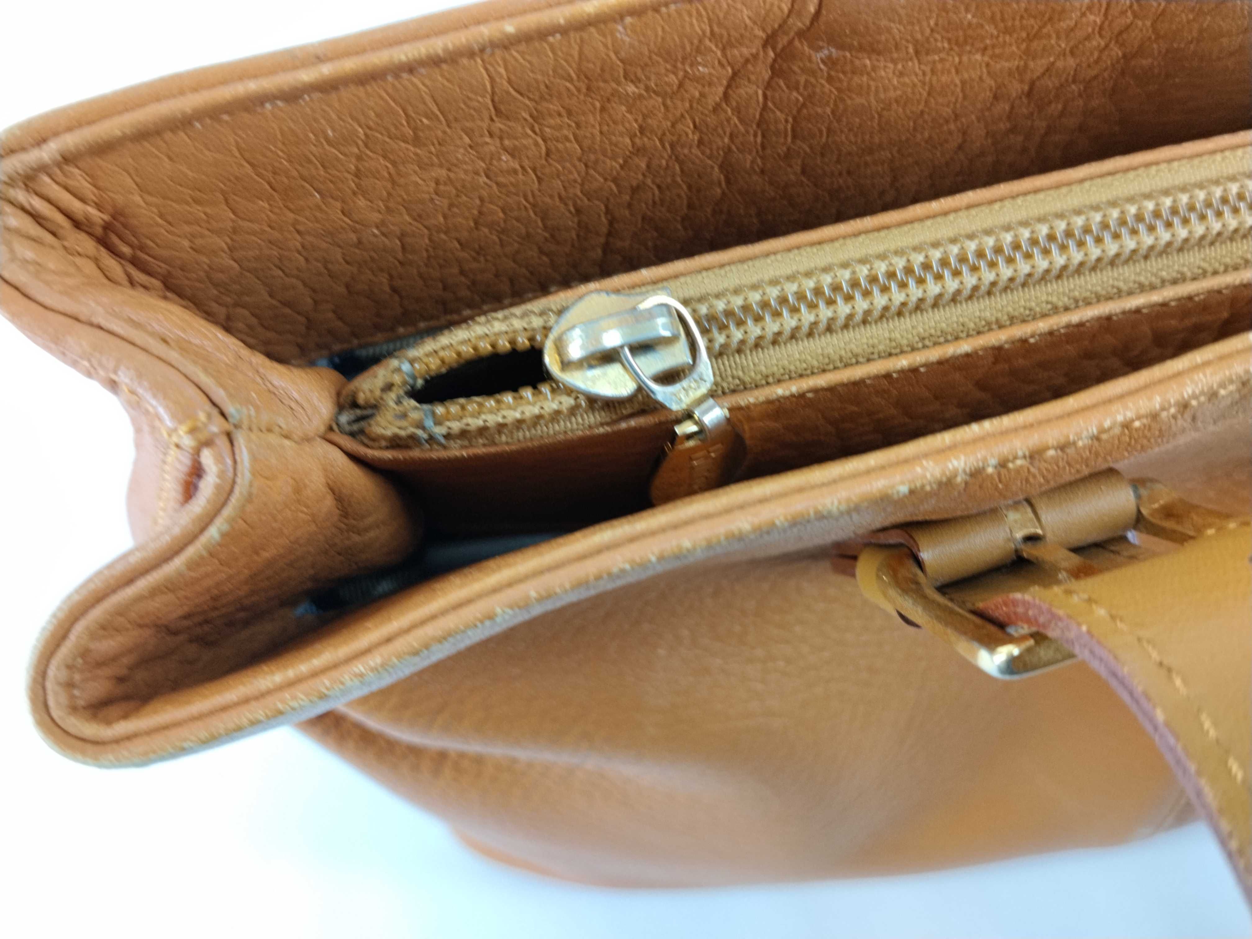 bag, Burberry Nova Check pattern, calf leather tote handbag, camel-colored, gold hardware tote bag — view 12