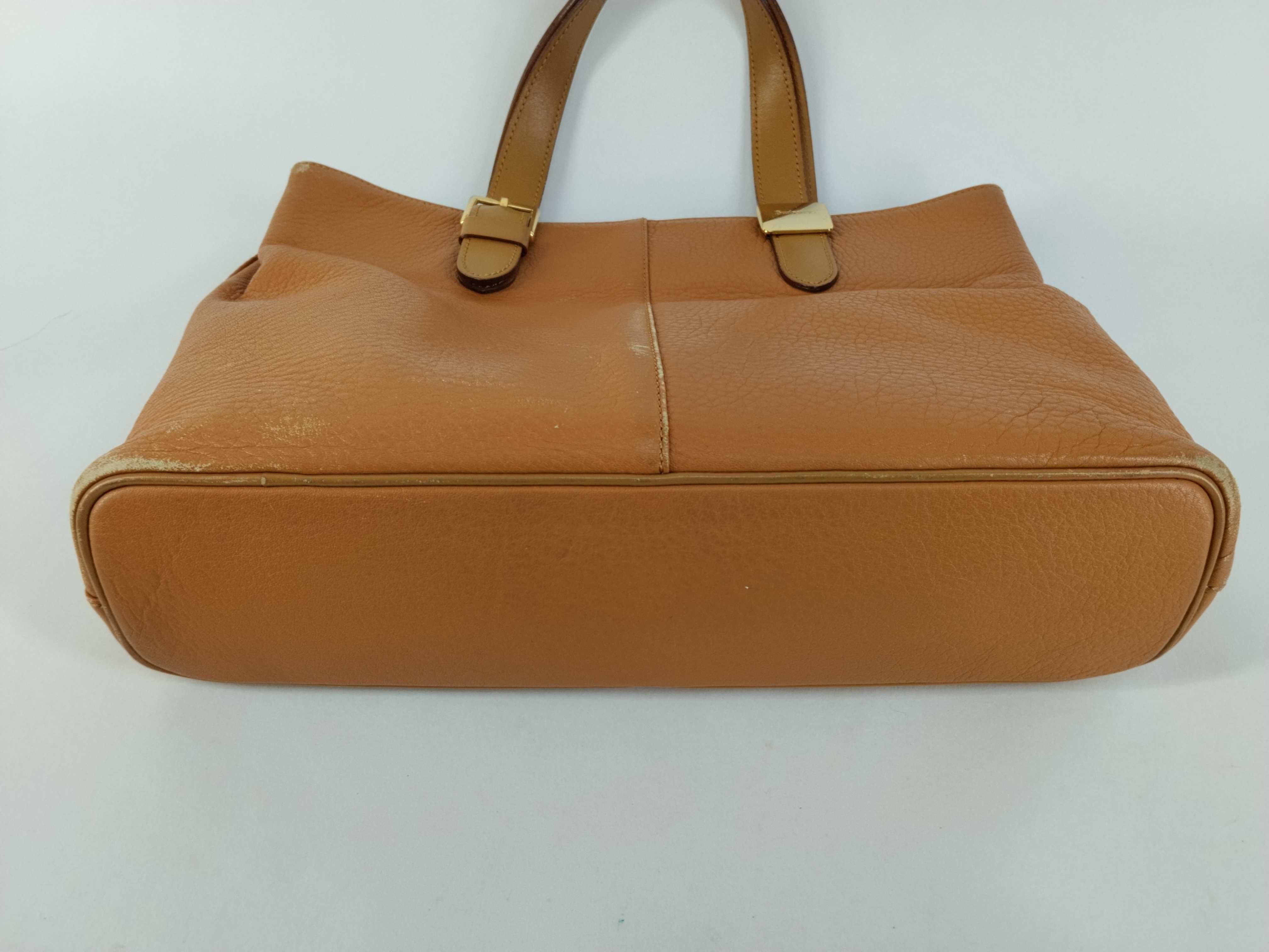 bag, Burberry Nova Check pattern, calf leather tote handbag, camel-colored, gold hardware tote bag — view 7