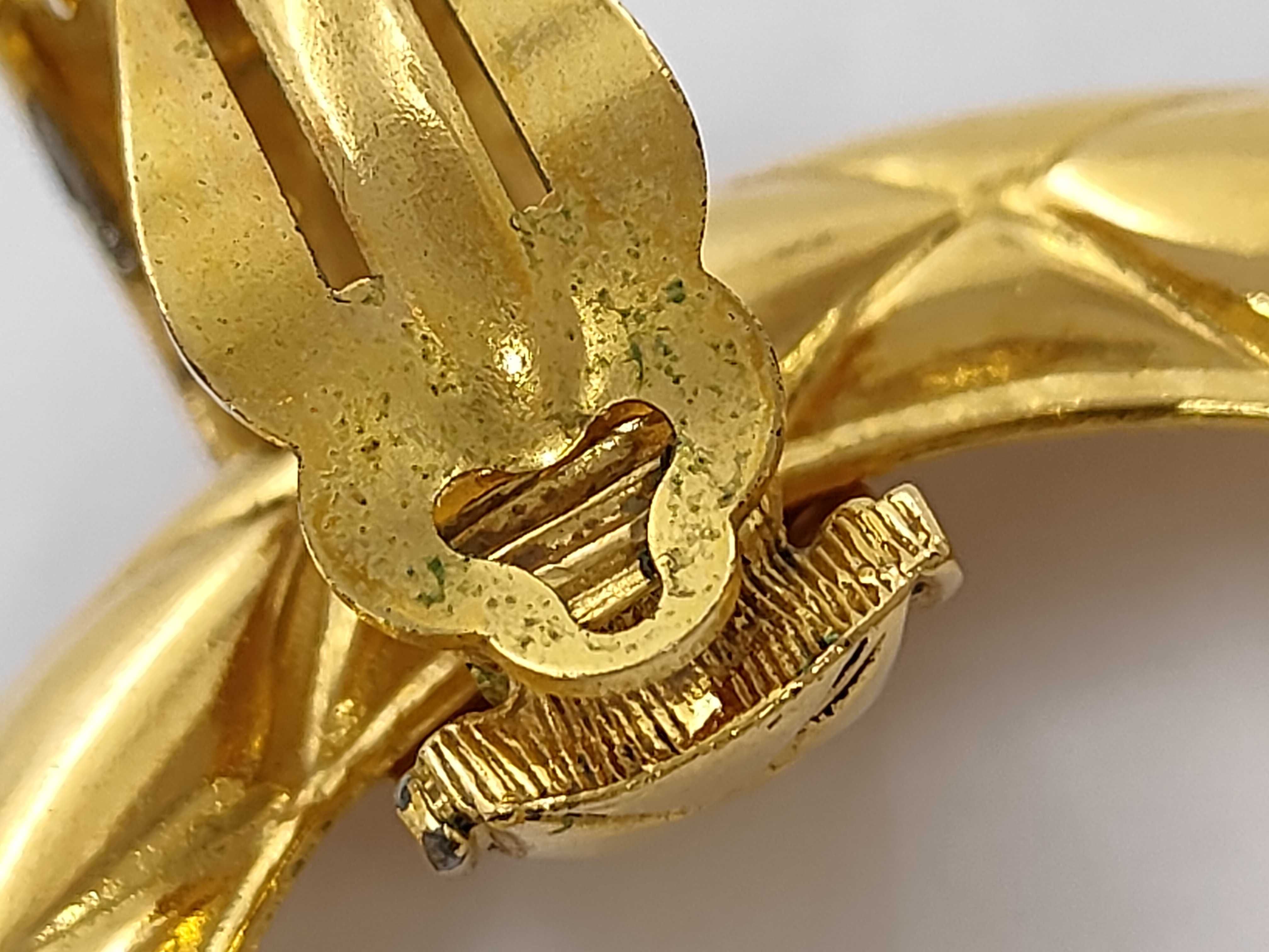 Matelassé Earrings, Gold Earrings — view 5