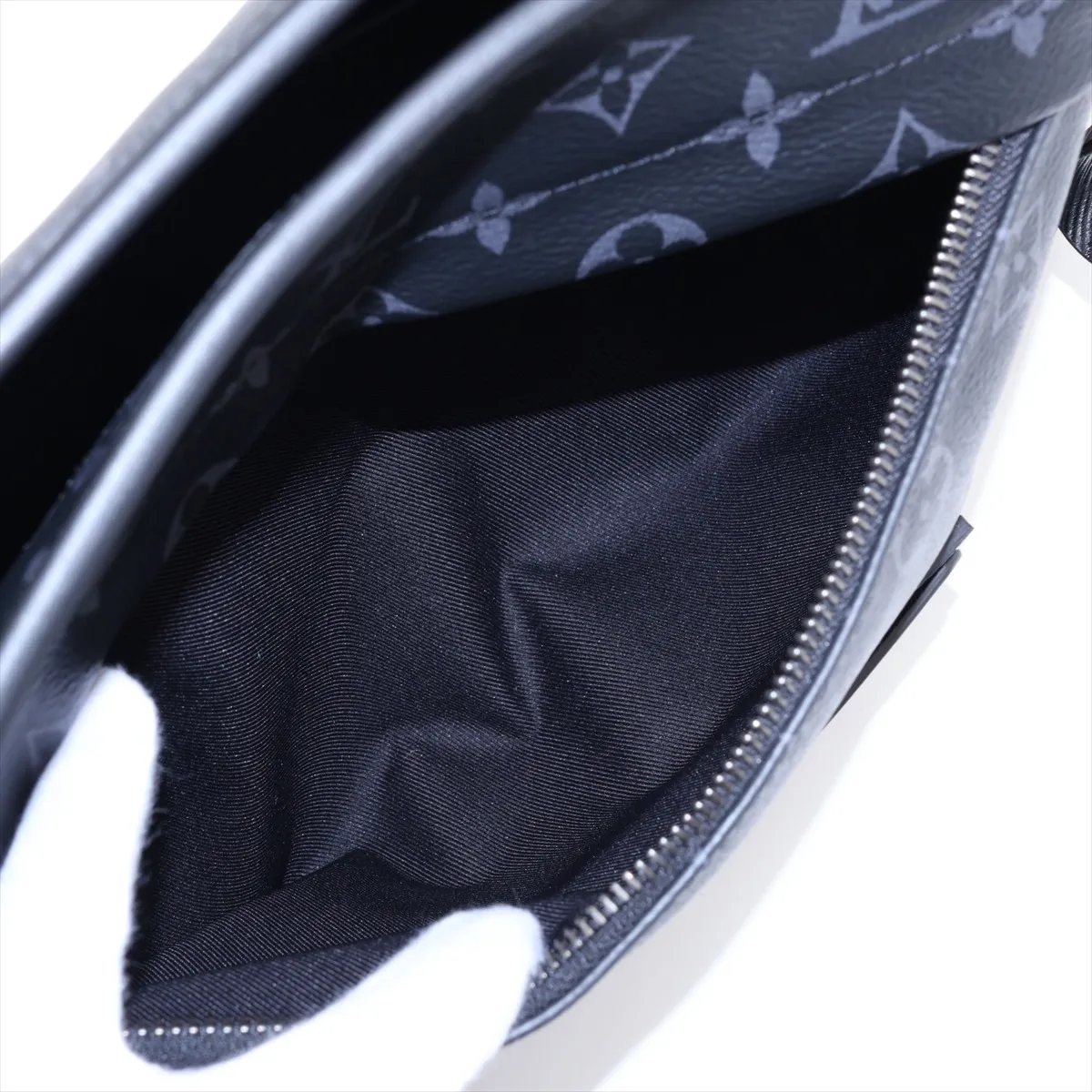 Monogram Eclipse Bussas Zip M45216 AR1200 Black — view 10
