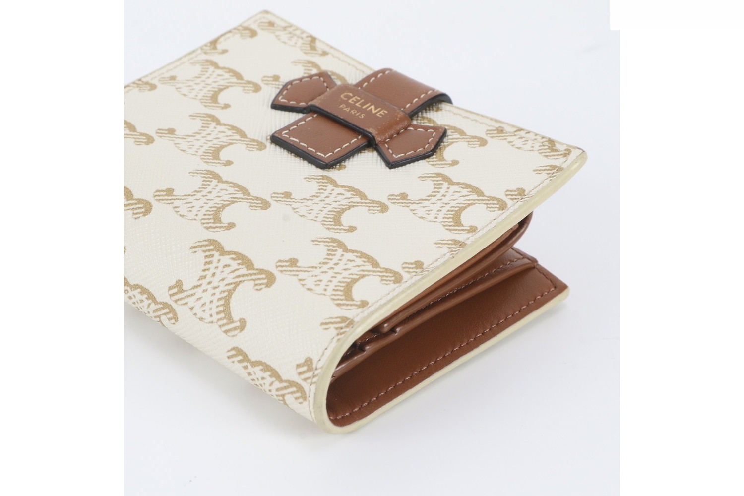 Triomphe Canvas Strap Wallet Leather Bi-fold Wallet — view 3