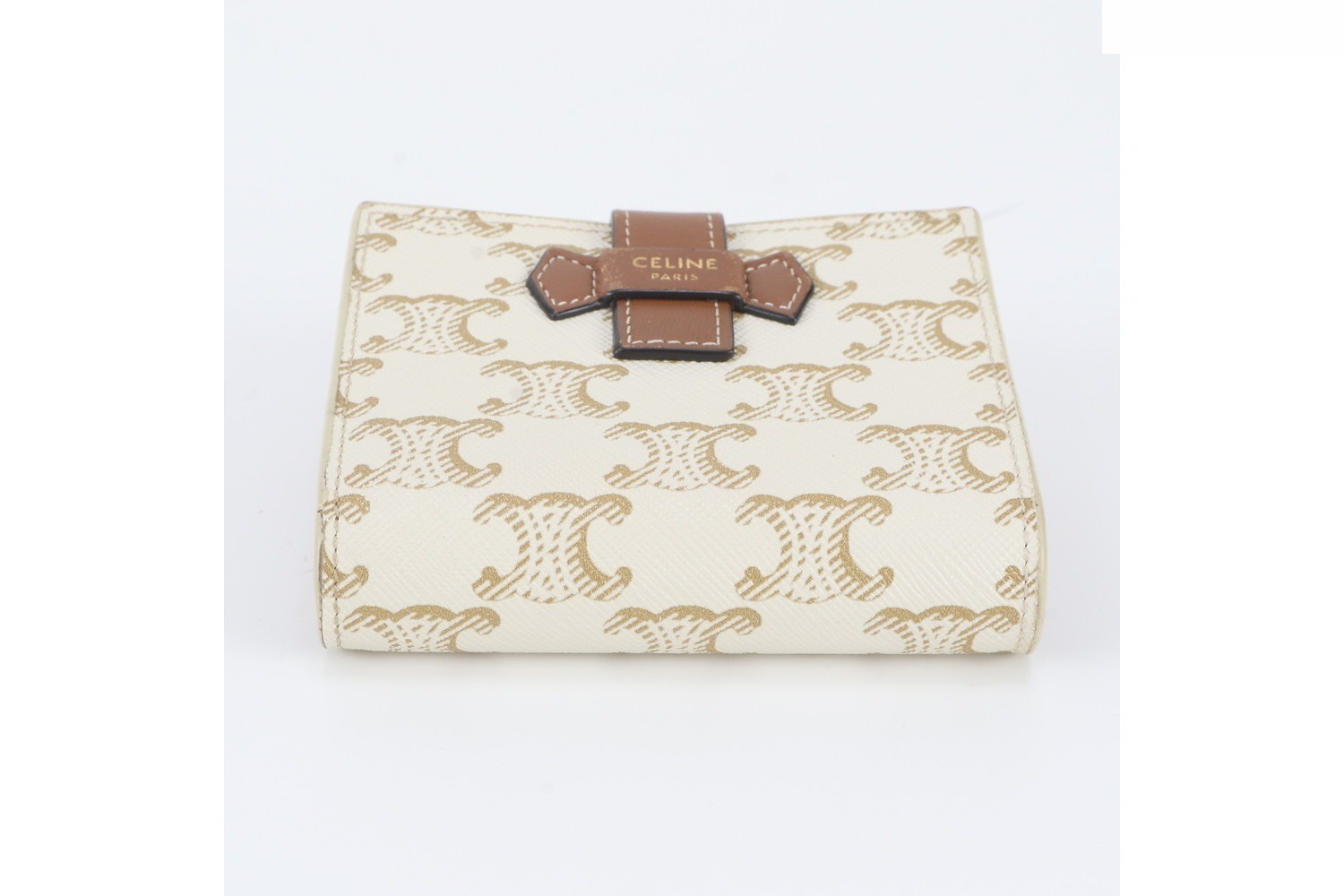 Triomphe Canvas Strap Wallet Leather Bi-fold Wallet — view 4