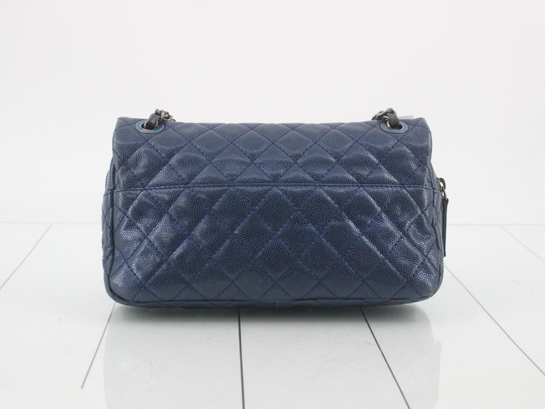 Caviar skin (bag) - Shoulder bag — view 2