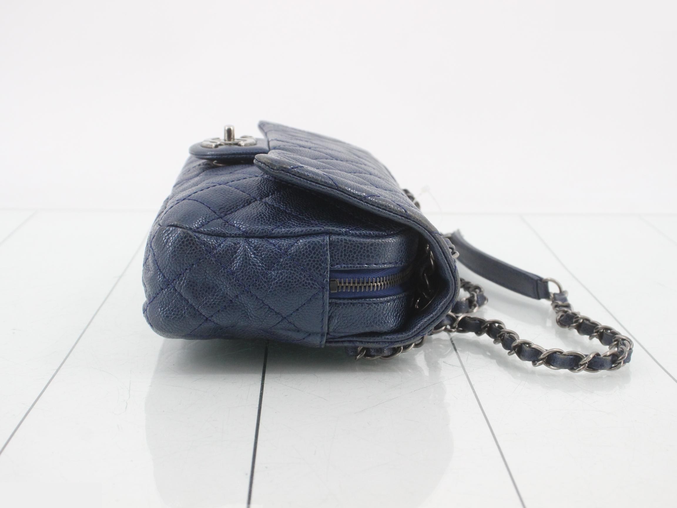 Caviar skin (bag) - Shoulder bag — view 3