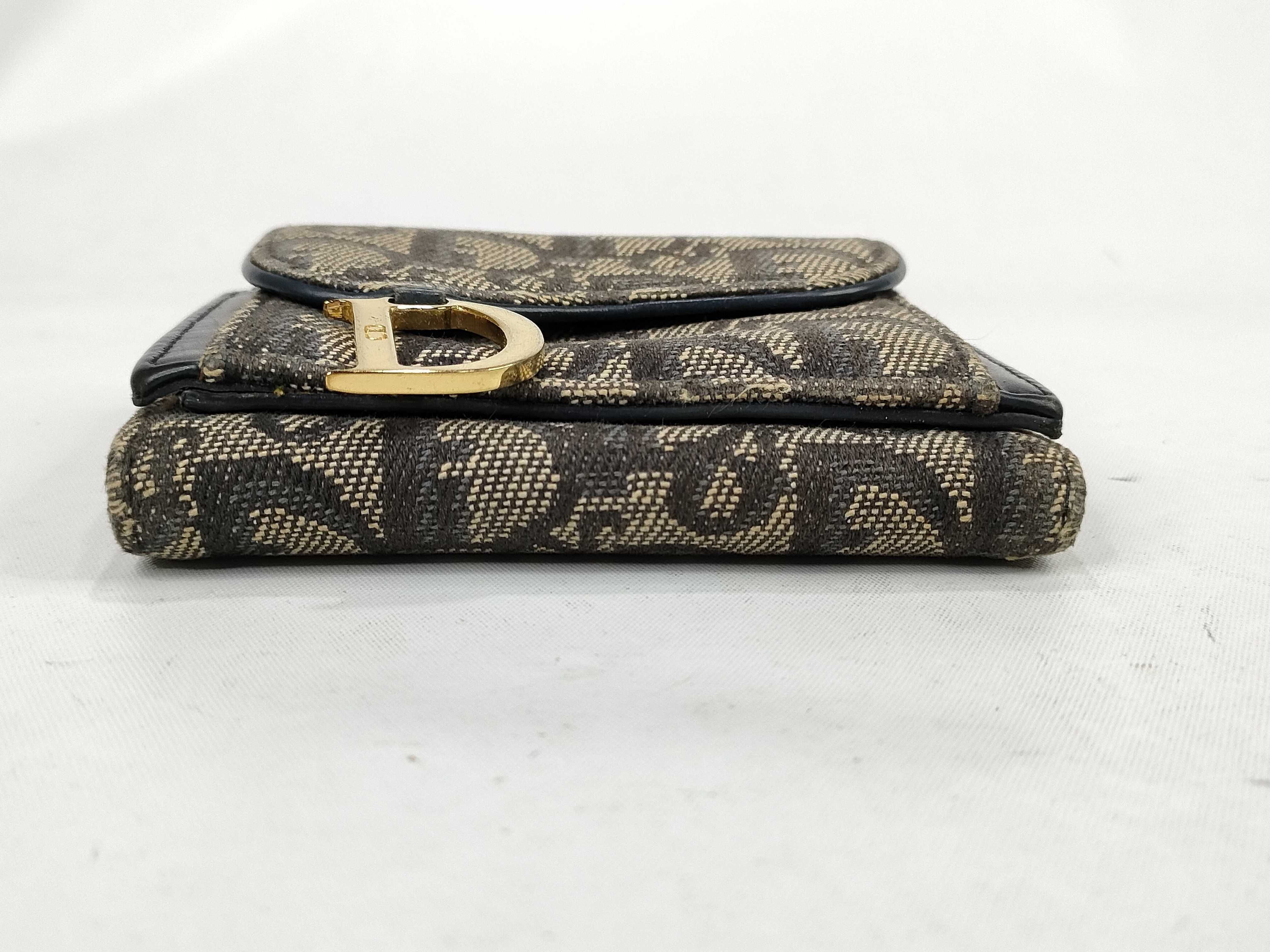 Trotter D-shaped clasp Trotter wallet — view 3