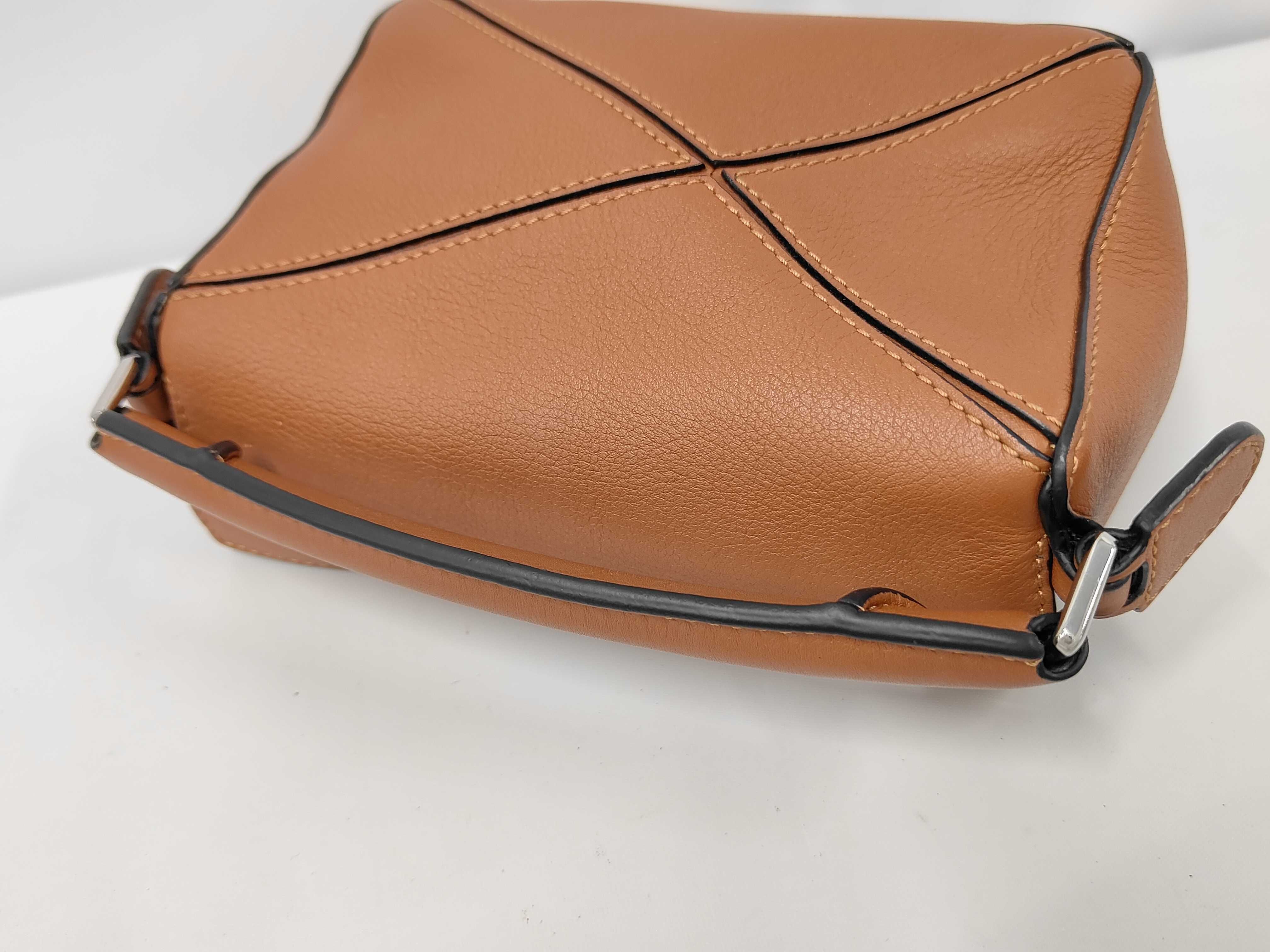 Puzzle Mini Handbag with Detachable Shoulder Strap and Zipper Closure. — view 5