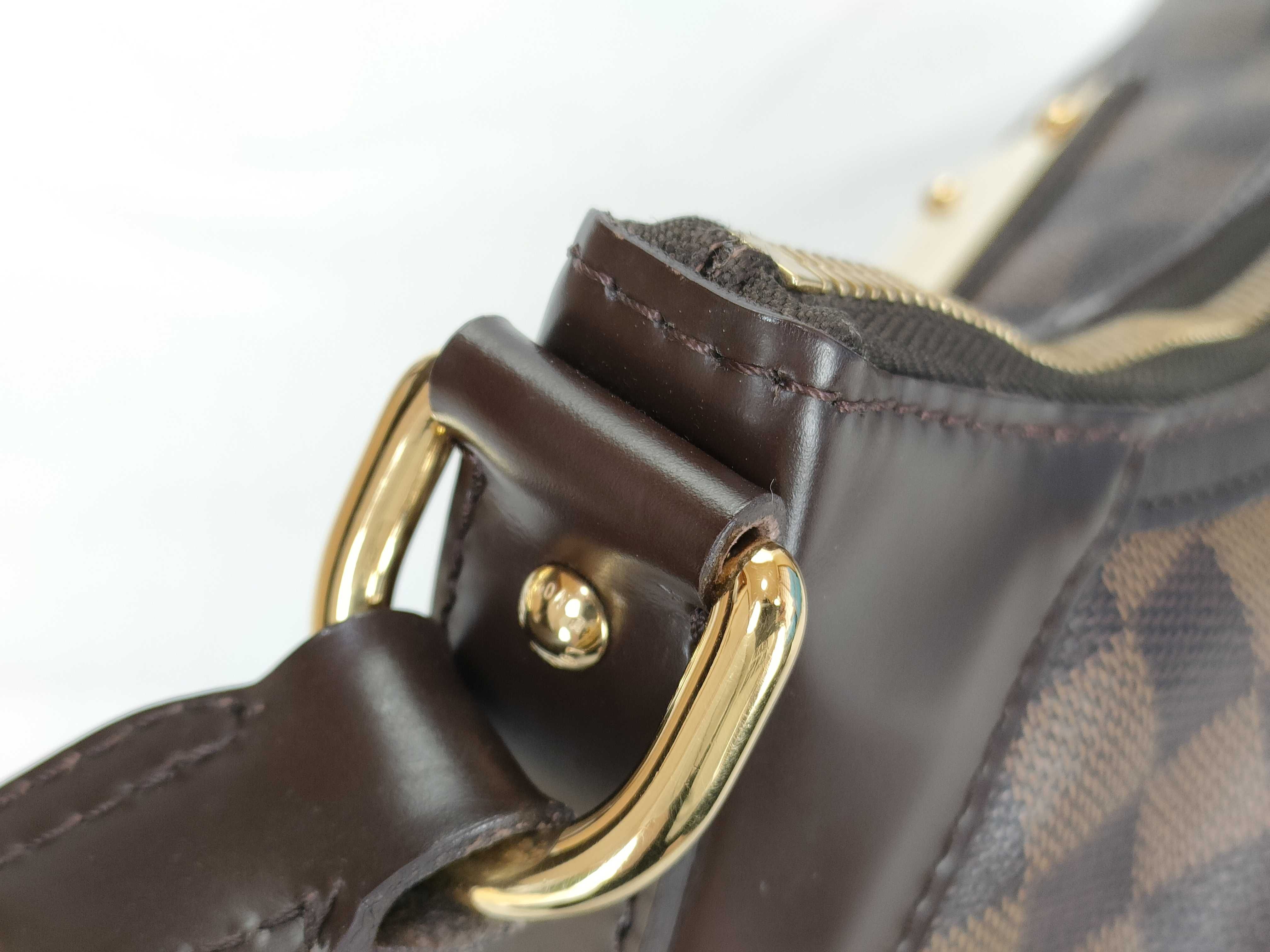 Damier Thames GM Shoulder Bag (Brown) N48181 — view 5