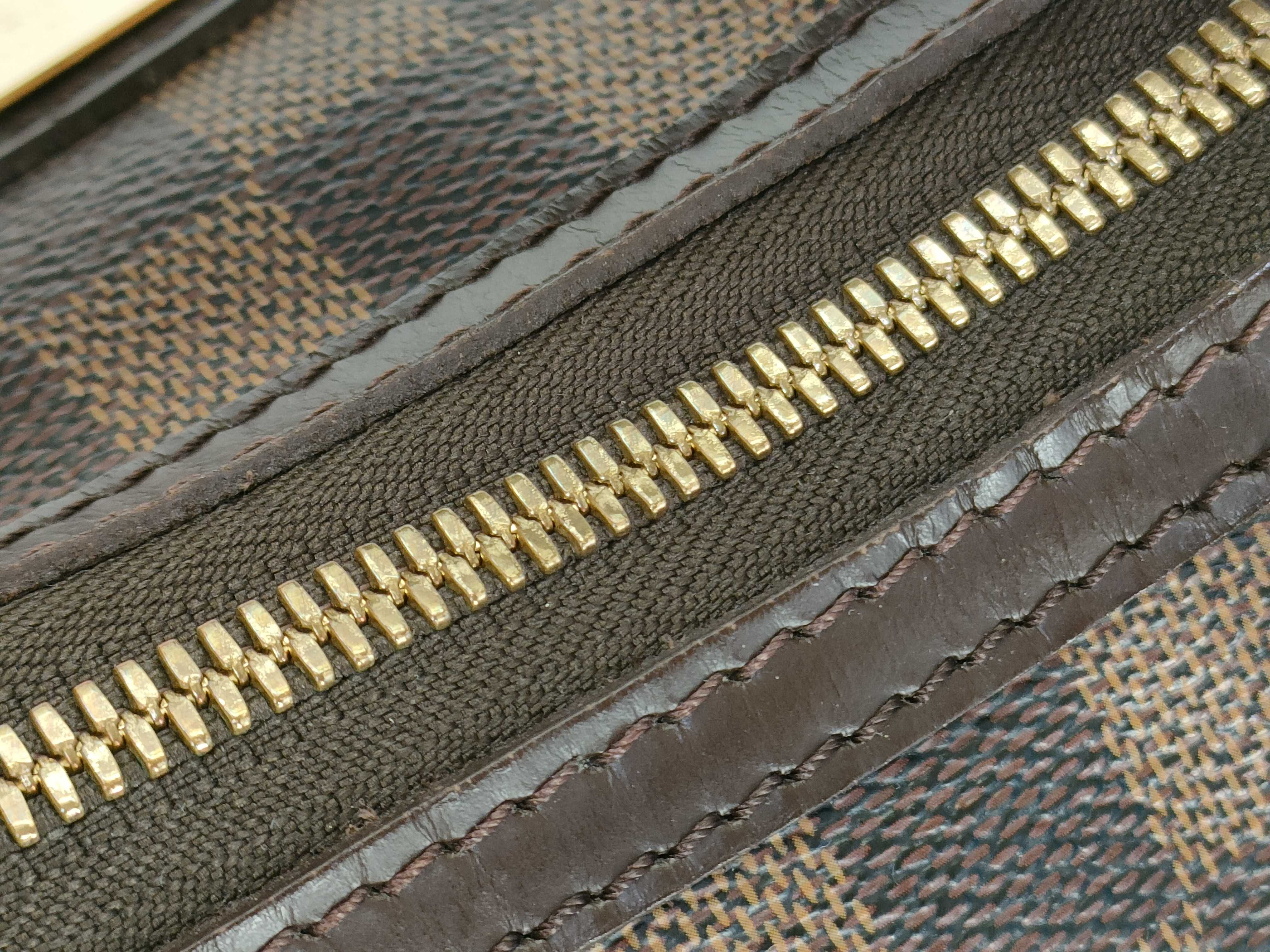 Damier Thames GM Shoulder Bag (Brown) N48181 — view 6