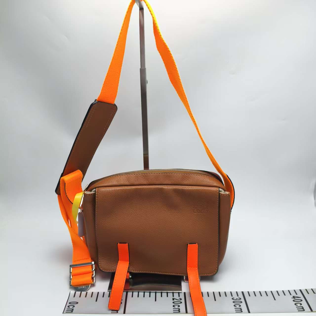 【*Shipped from China*】LOEWE Military Messenger Leather Shoulder Bag