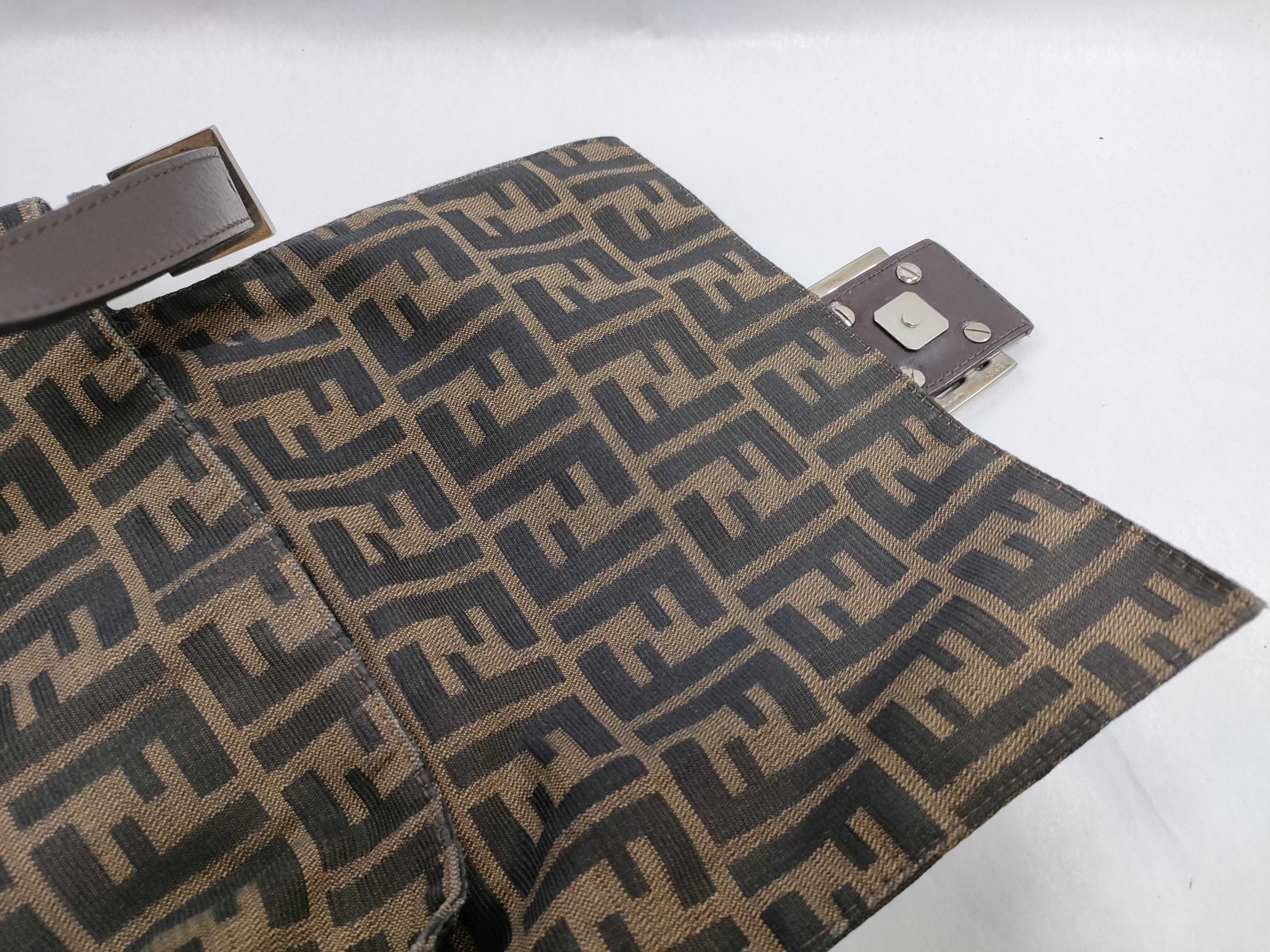 Zucca pattern Fendi Zucca shoulder bag — view 12