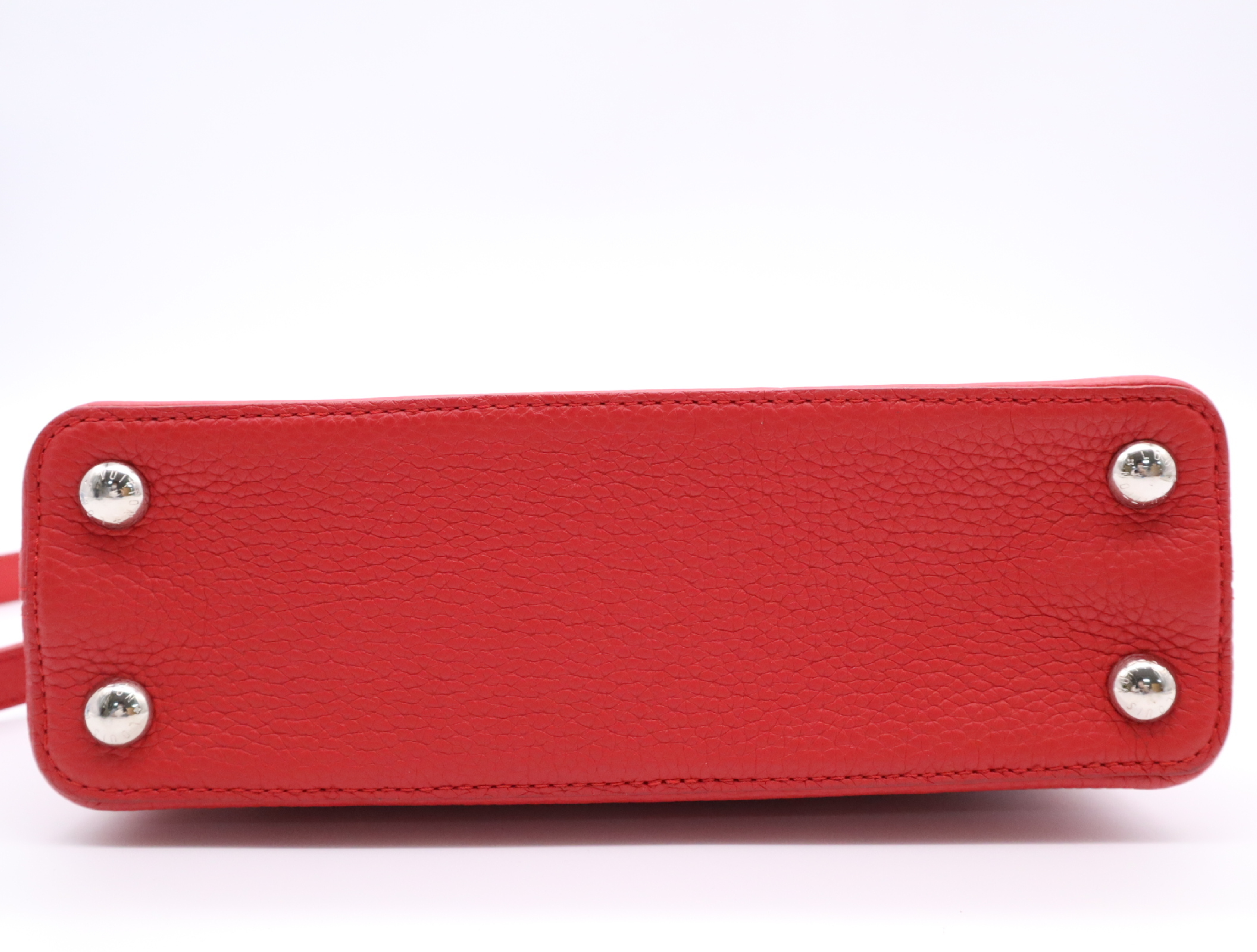 M94754 Parnasséa Capucines BB Ruby Handbag with Shoulder Strap — view 4