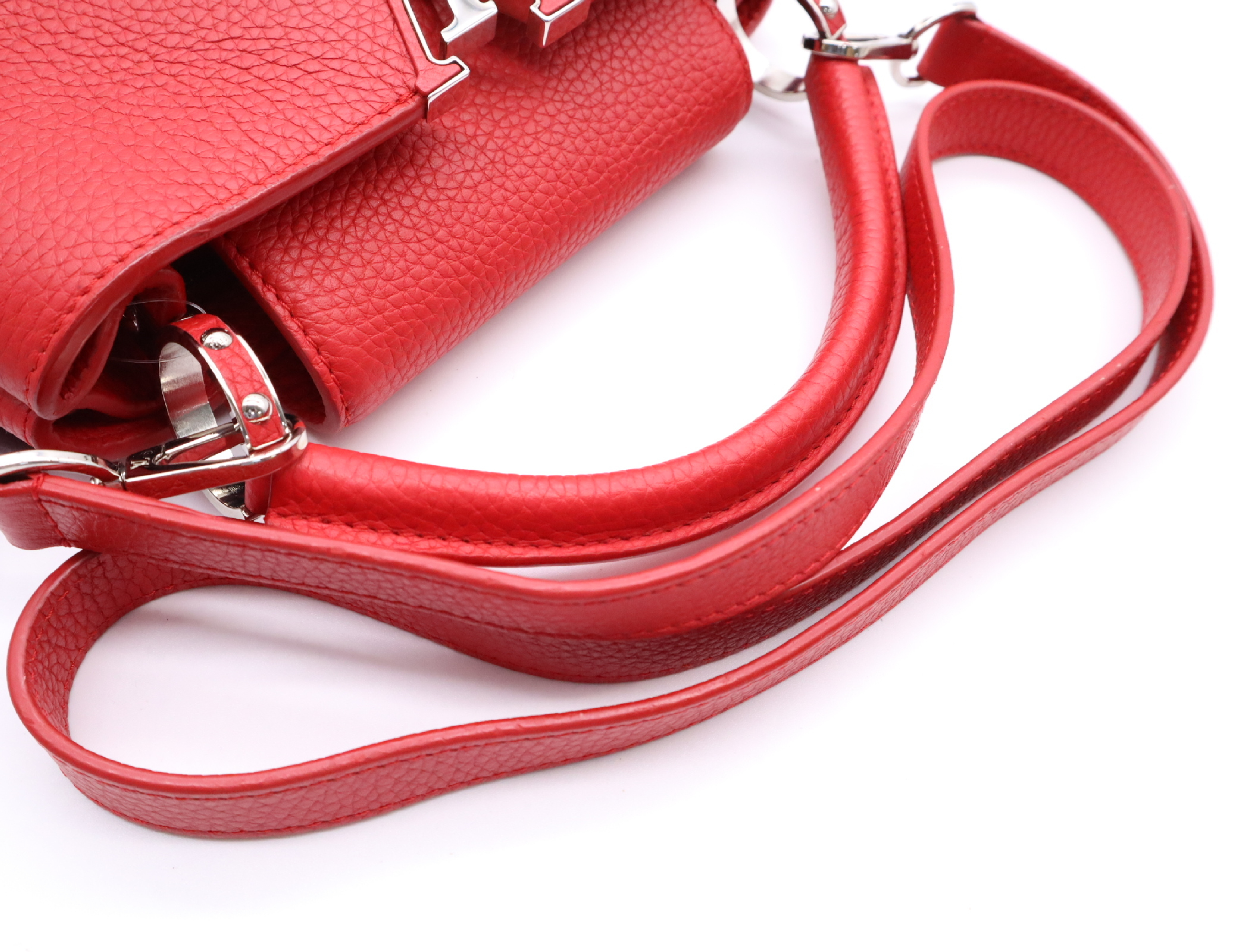 M94754 Parnasséa Capucines BB Ruby Handbag with Shoulder Strap — view 10