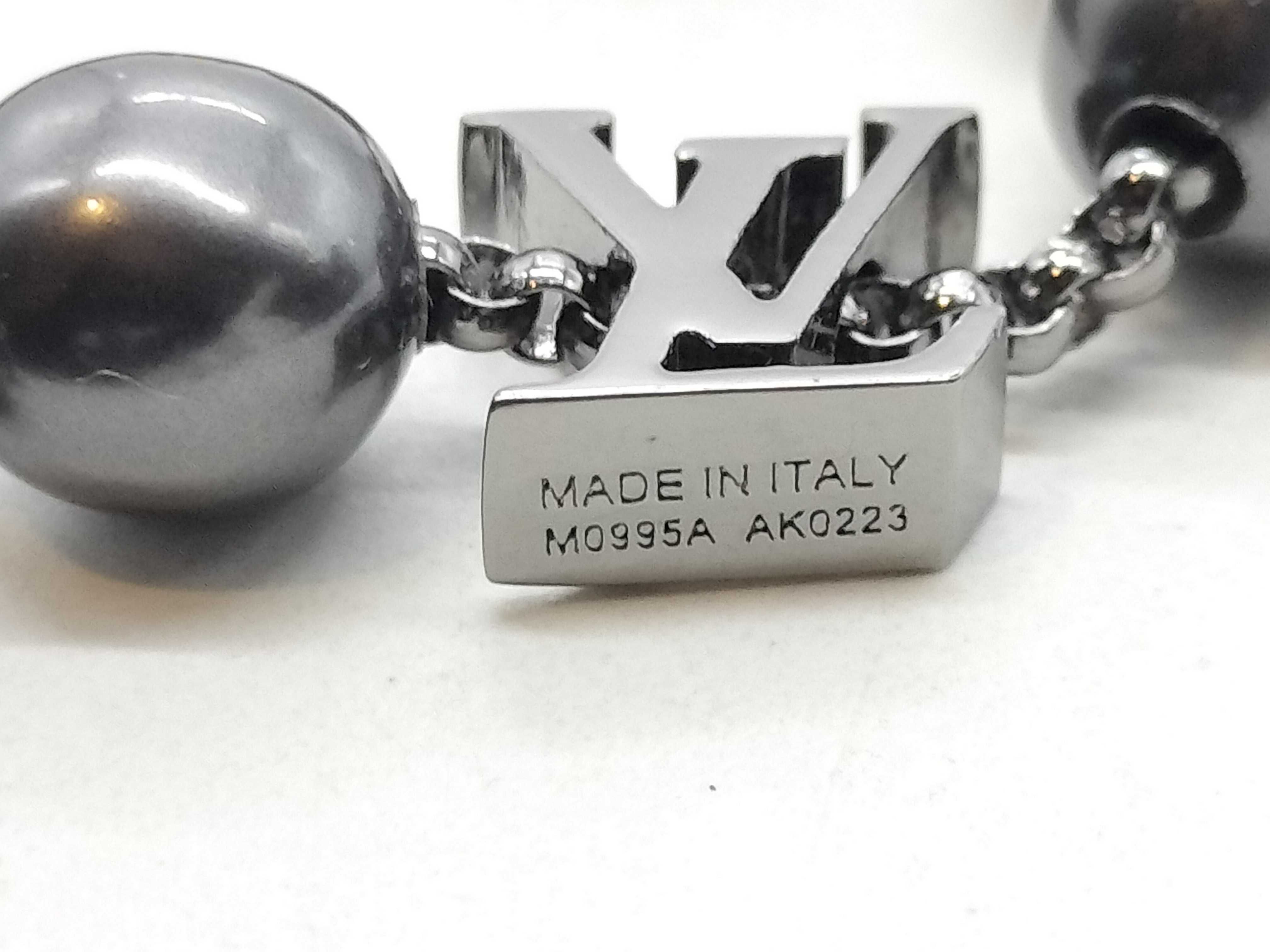 M0995A My LV Pearl Bracelet Bracelet/Bangle — view 6