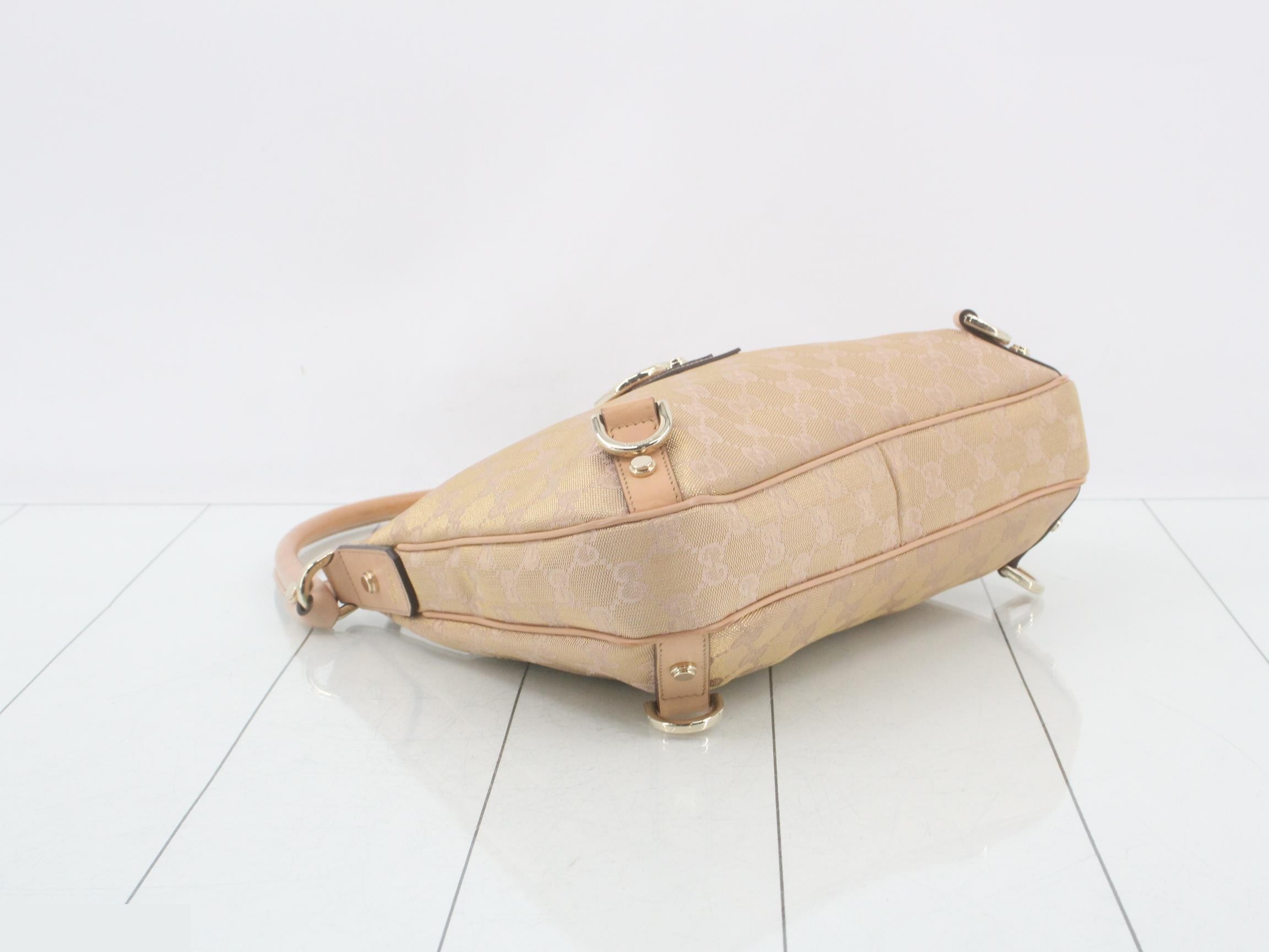 GG Canvas (Bag) - Shoulder Bag — view 5