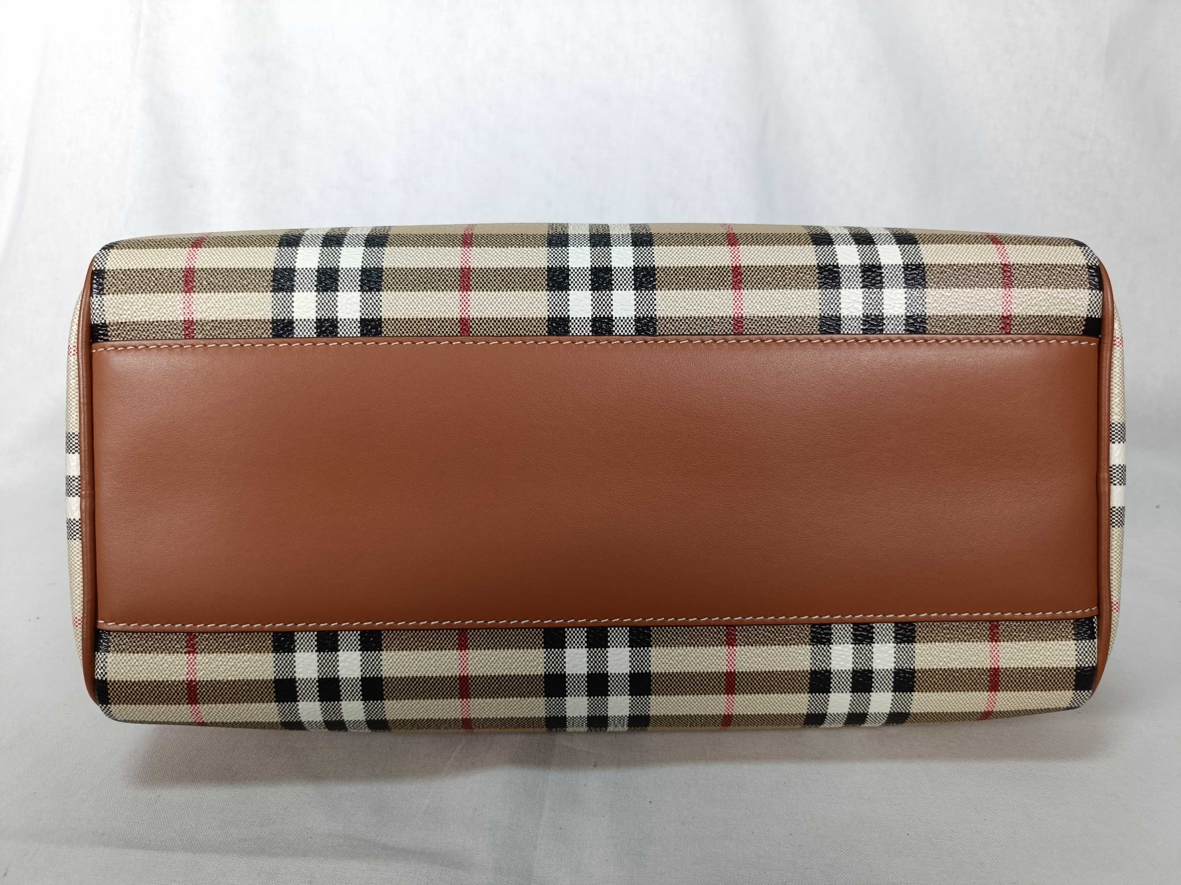 handbag — view 3