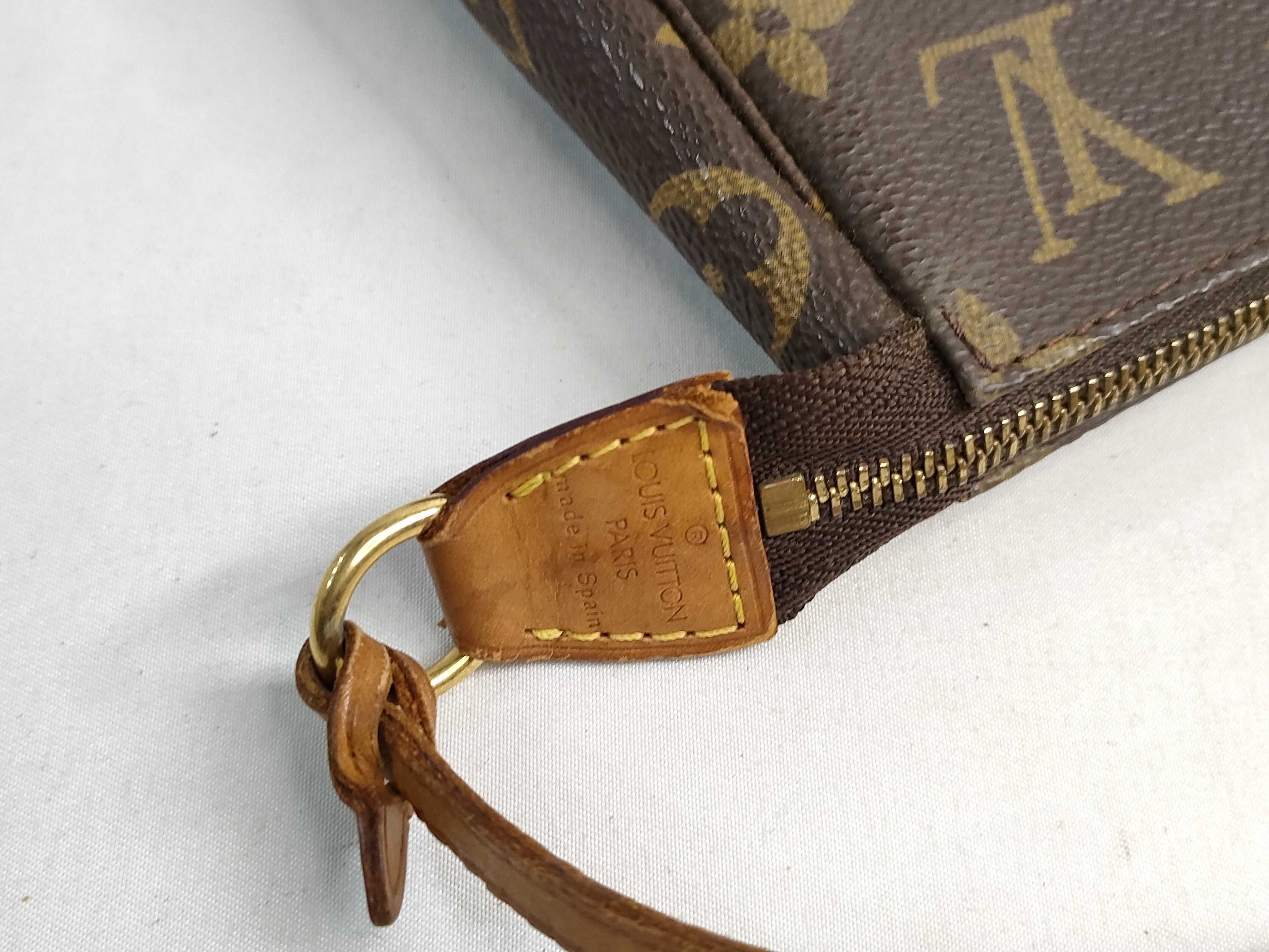 Monogram / Monogram / Pochette Accessoires / M51980 / CA0032 / Handbag / PVC Handbag — view 11