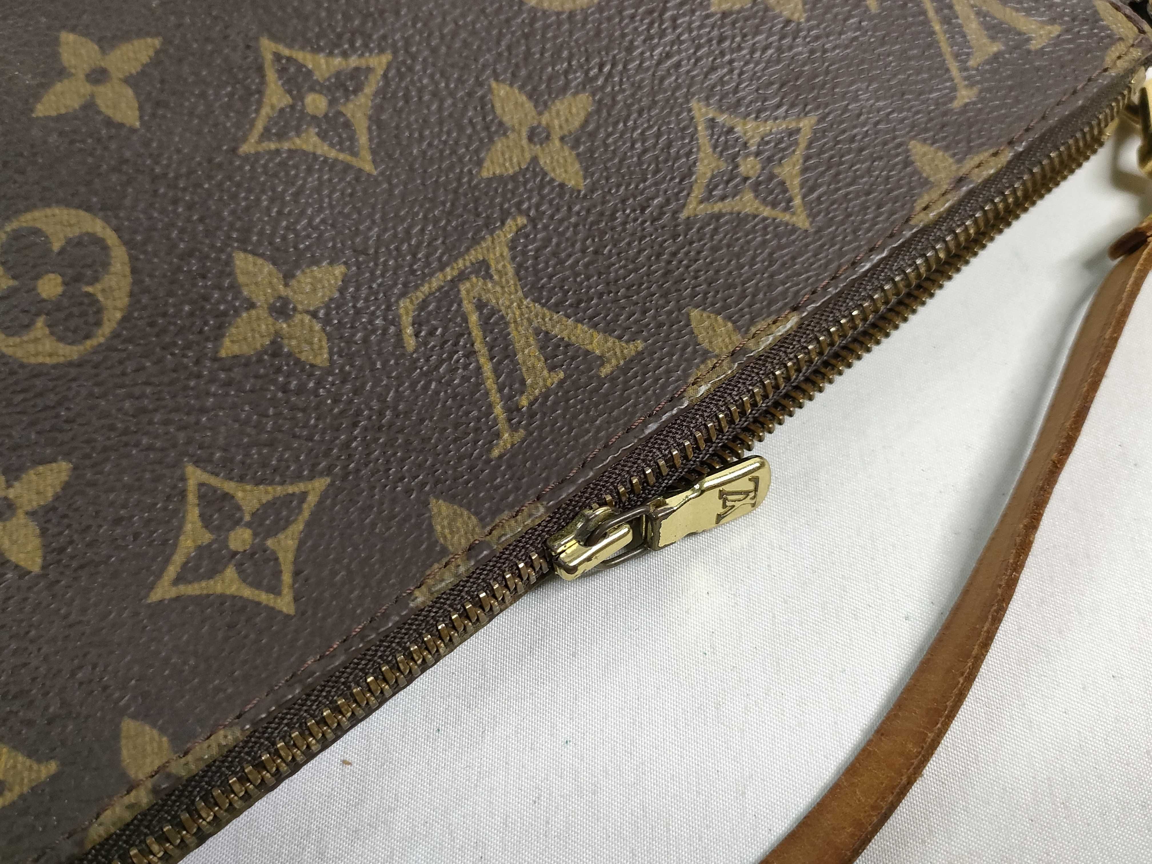 Monogram / Monogram / Pochette Accessoires / M51980 / CA0032 / Handbag / PVC Handbag — view 12