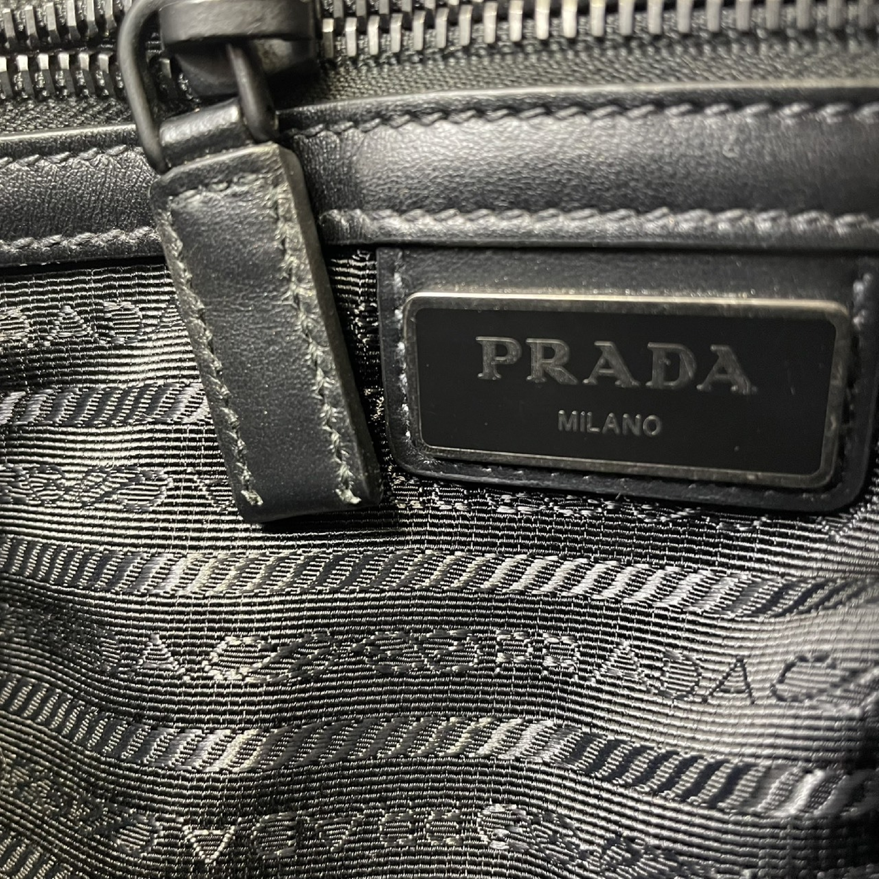 Shoulder Bag, Prada 2-way Clutch Bag 2VH063 SAFFIAN TRAVEL Black Shoulder Bag — view 15