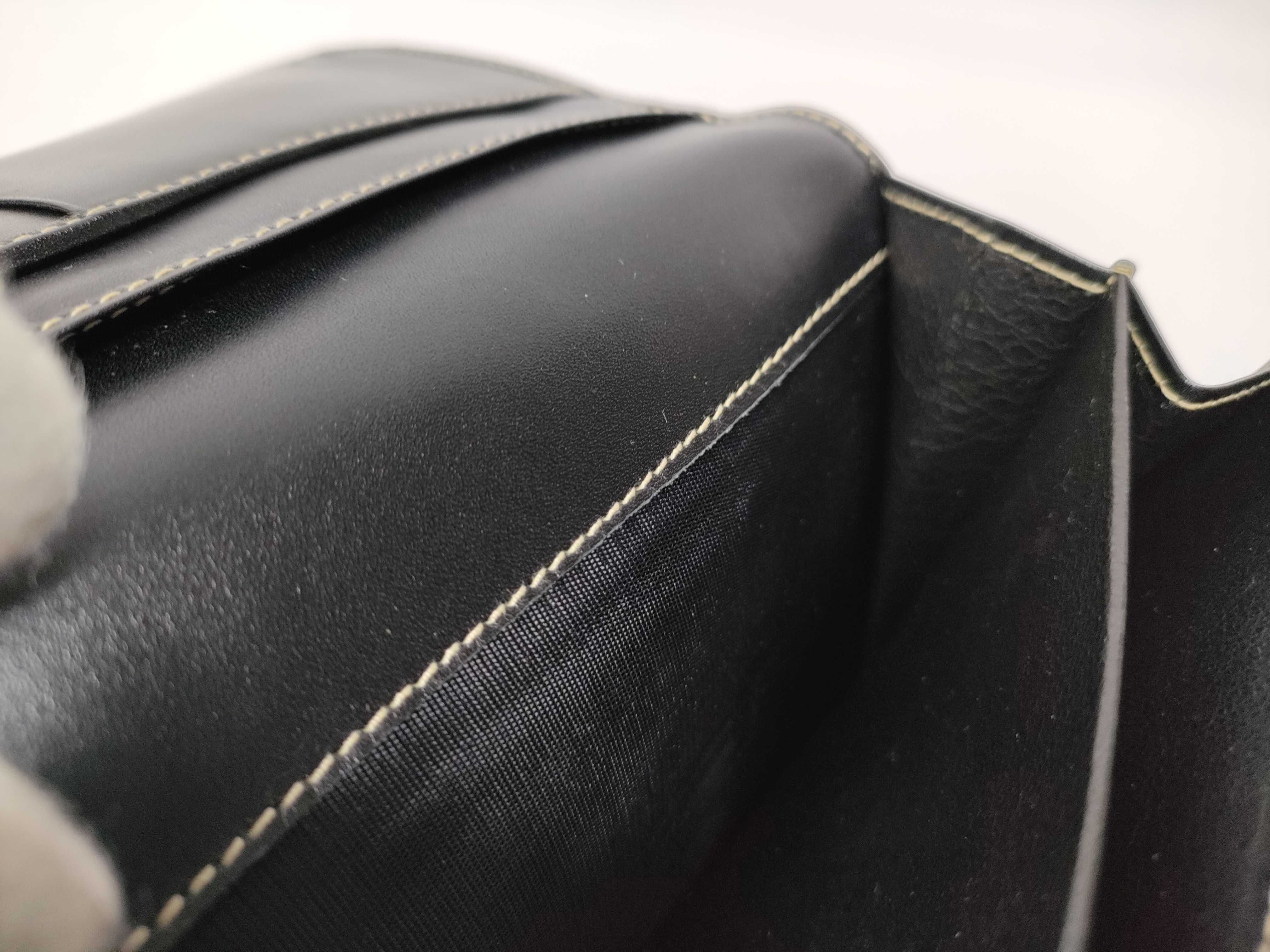 wallet — view 11