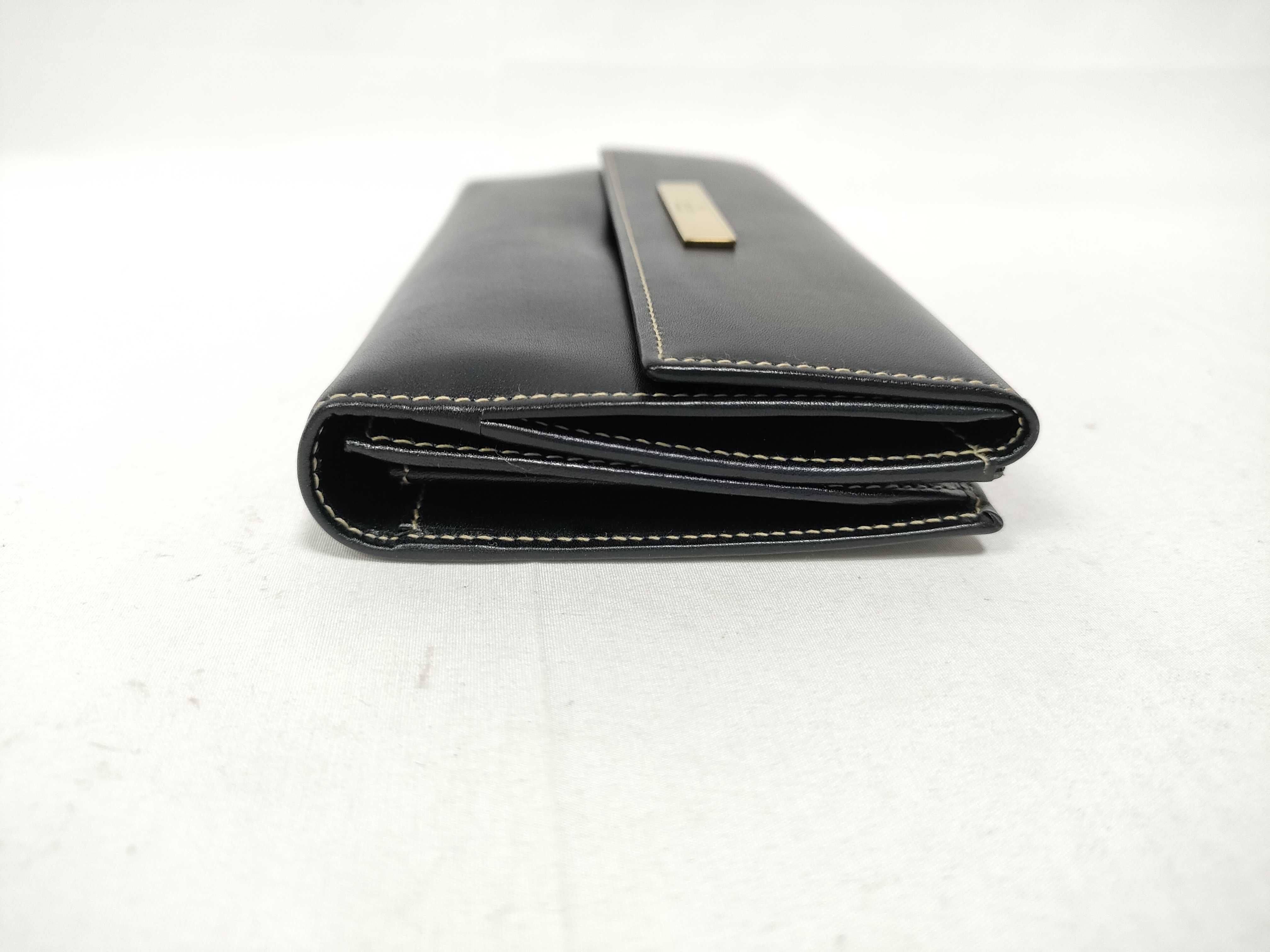 wallet — view 5