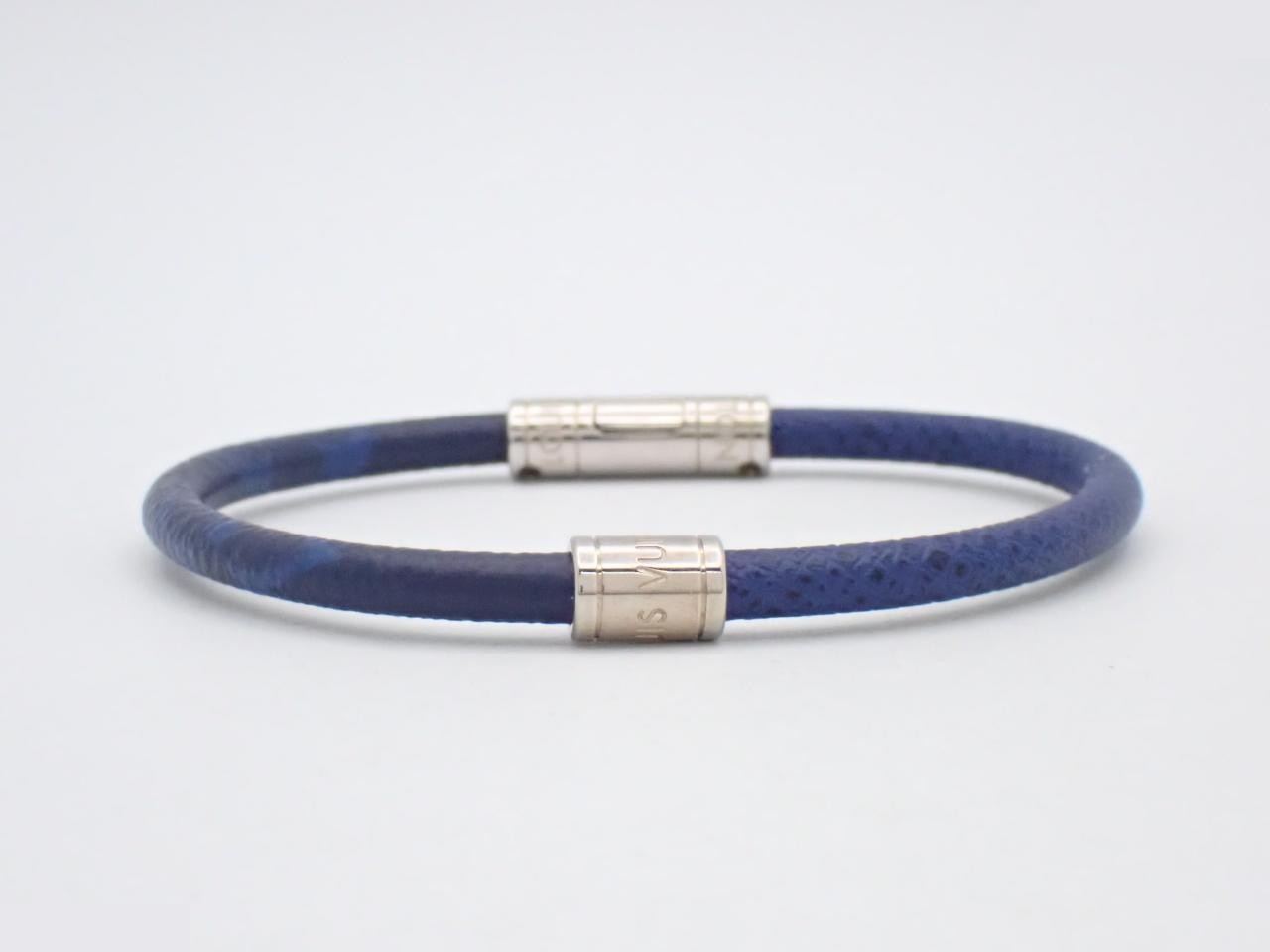 Taiga (accessories) - Bracelet/Bangle (leather/fabric) - Wrist circumference approximately 20cm